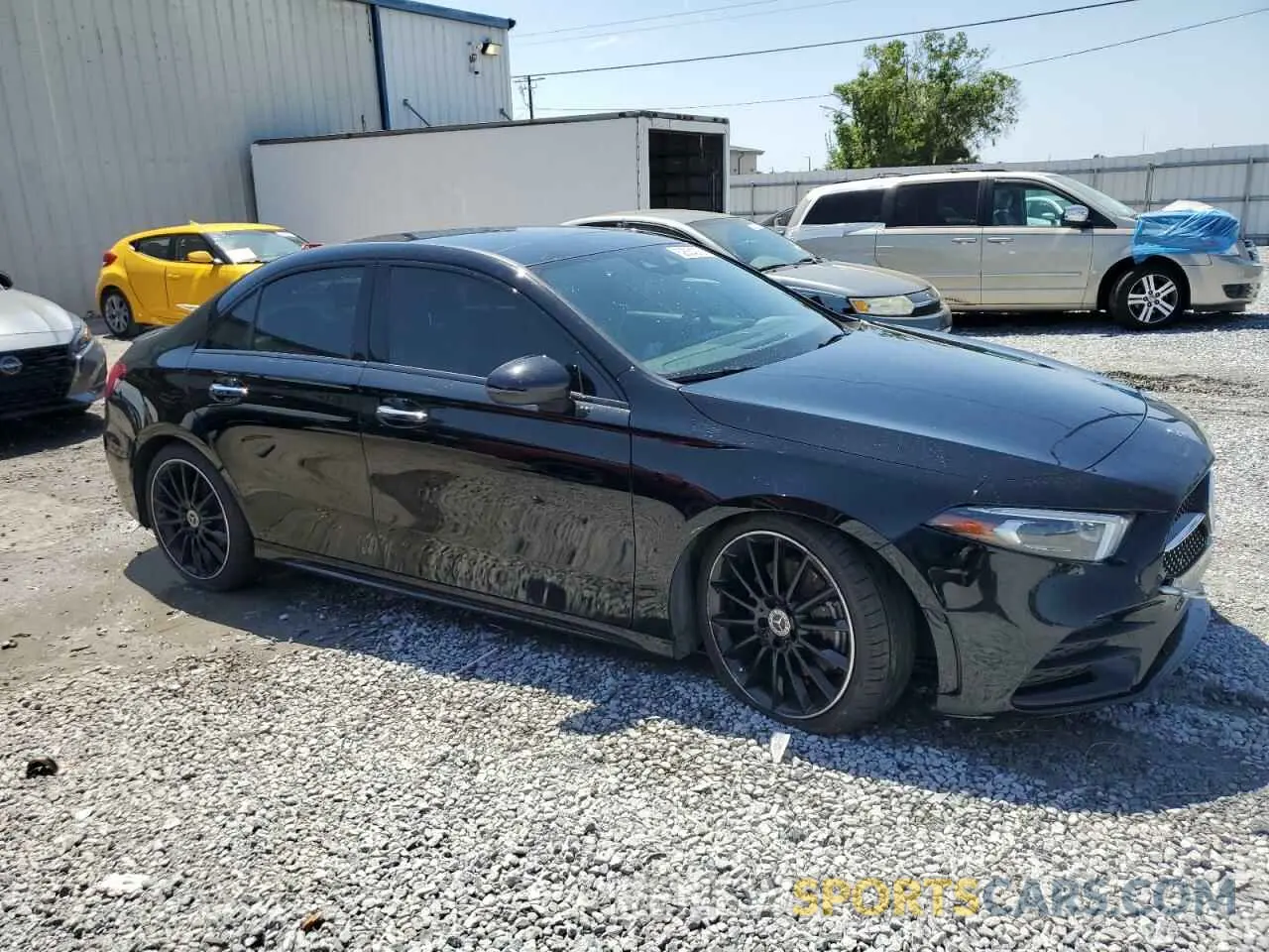 4 Photograph of a damaged car WDD3G4FB4KW021738 MERCEDES-BENZ A-CLASS 2019