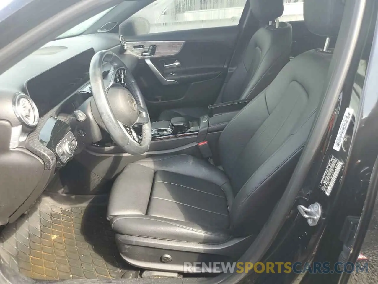 7 Photograph of a damaged car WDD3G4FB5KW018881 MERCEDES-BENZ A-CLASS 2019