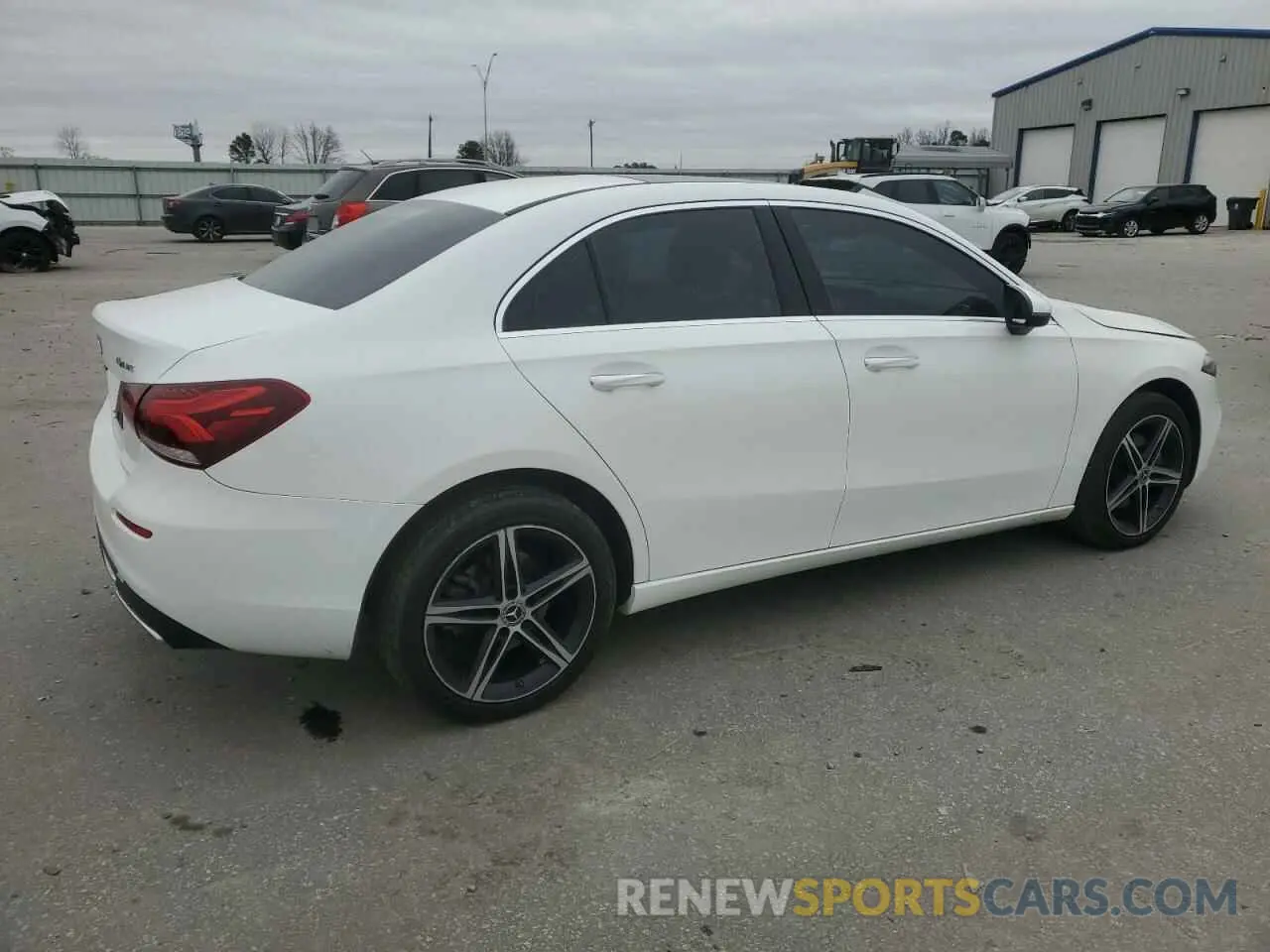 3 Photograph of a damaged car WDD3G4FB6KW000809 MERCEDES-BENZ A-CLASS 2019