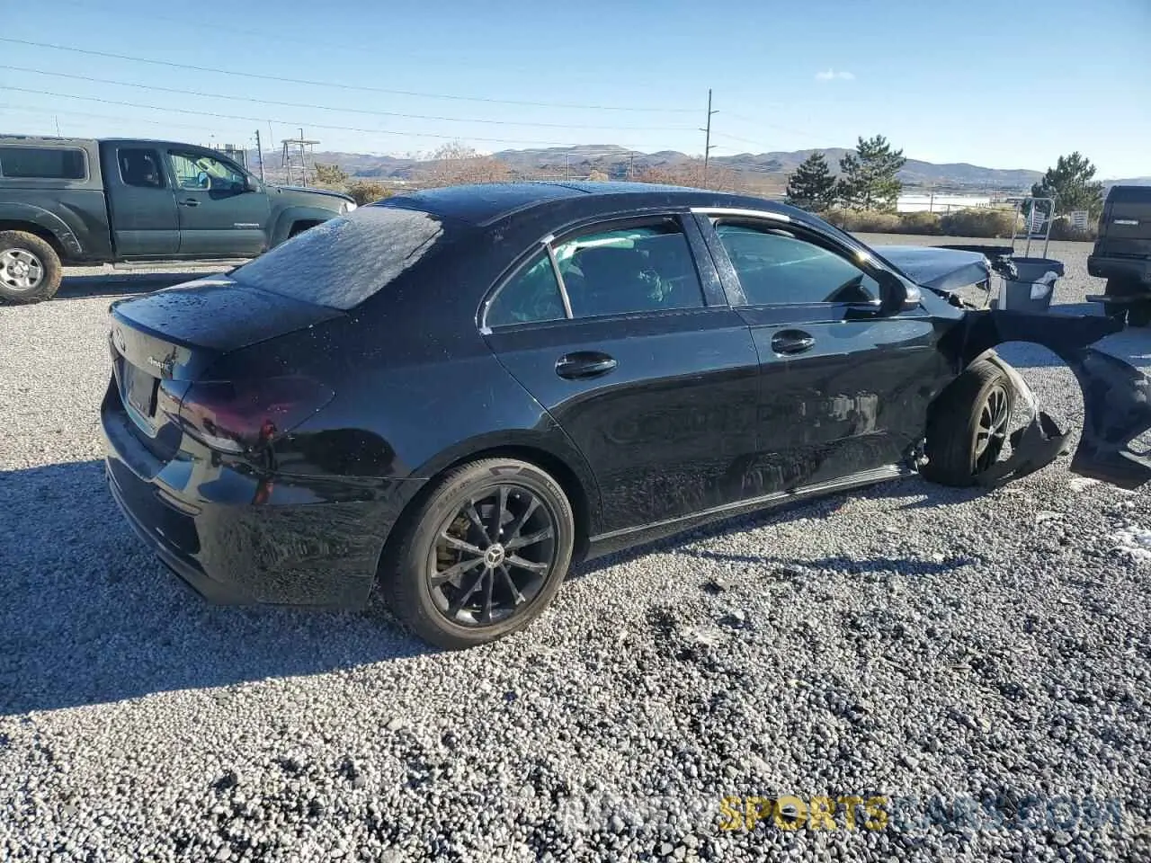 3 Фотография поврежденного автомобиля WDD3G4FB9KW000822 MERCEDES-BENZ A-CLASS 2019