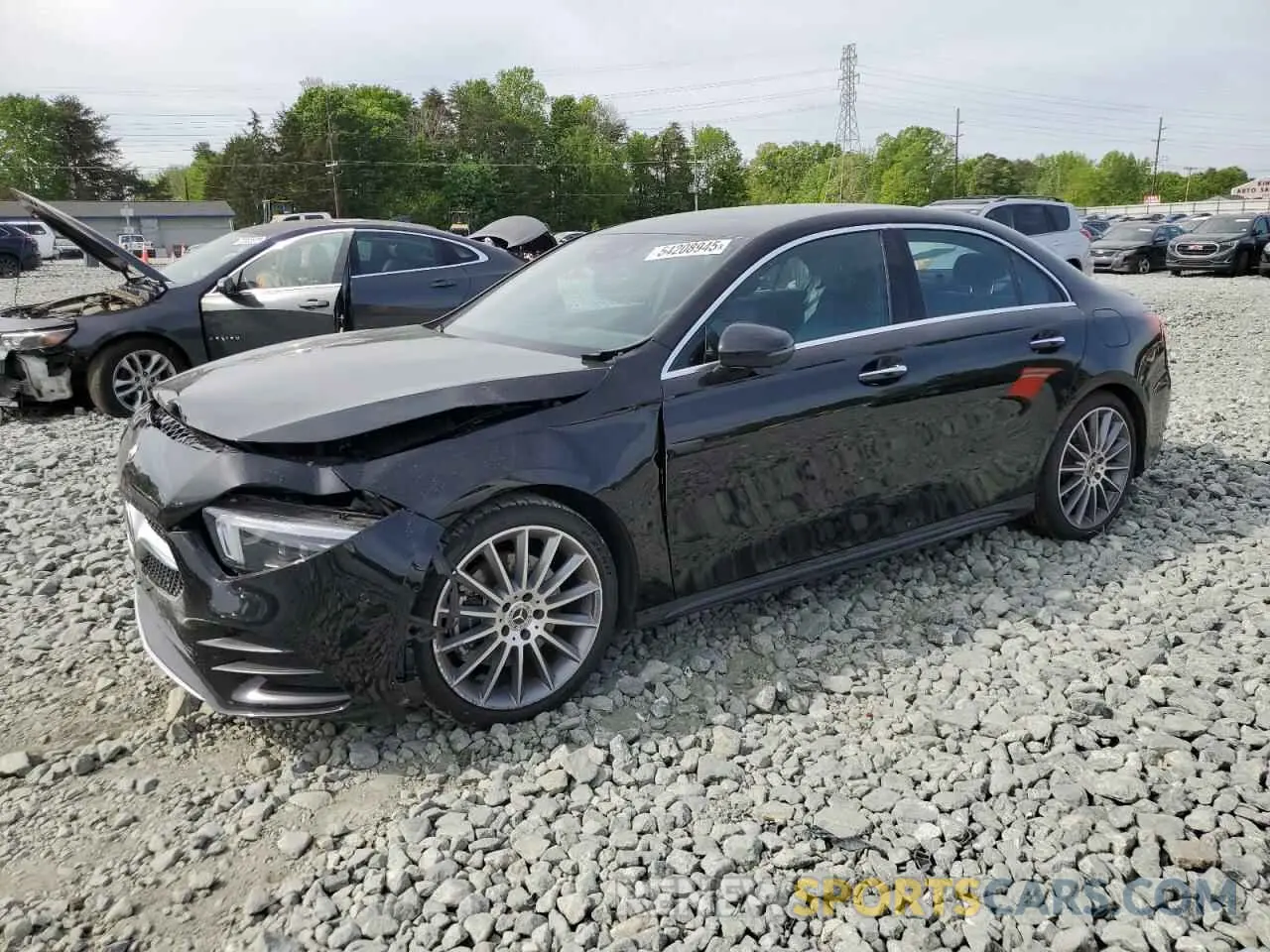 1 Фотография поврежденного автомобиля WDD3G4FB9KW012999 MERCEDES-BENZ A-CLASS 2019