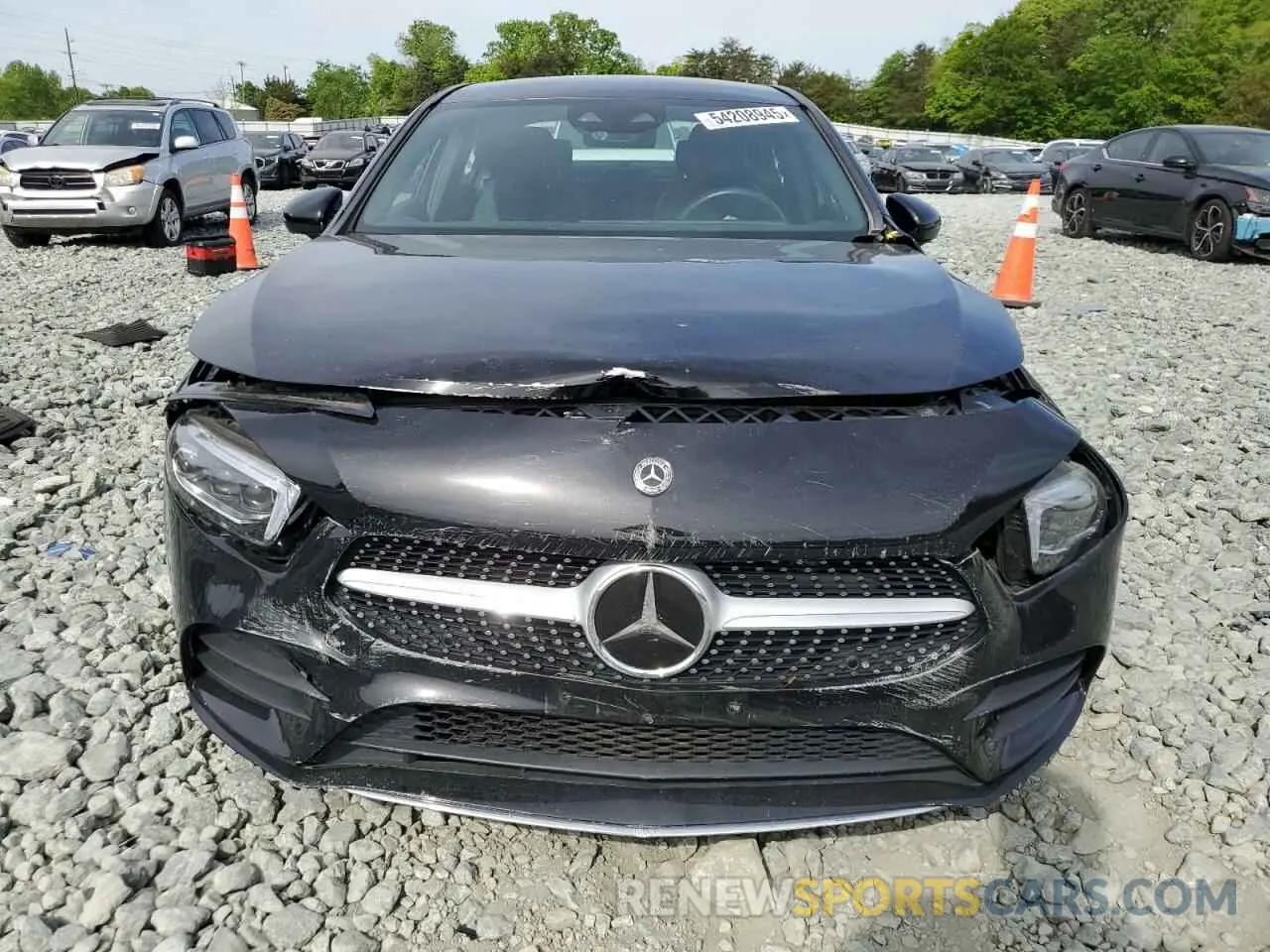 5 Фотография поврежденного автомобиля WDD3G4FB9KW012999 MERCEDES-BENZ A-CLASS 2019