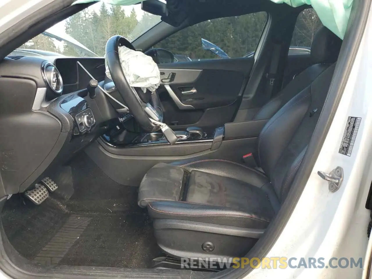 7 Photograph of a damaged car WDD3G4FB9KW021914 MERCEDES-BENZ A-CLASS 2019