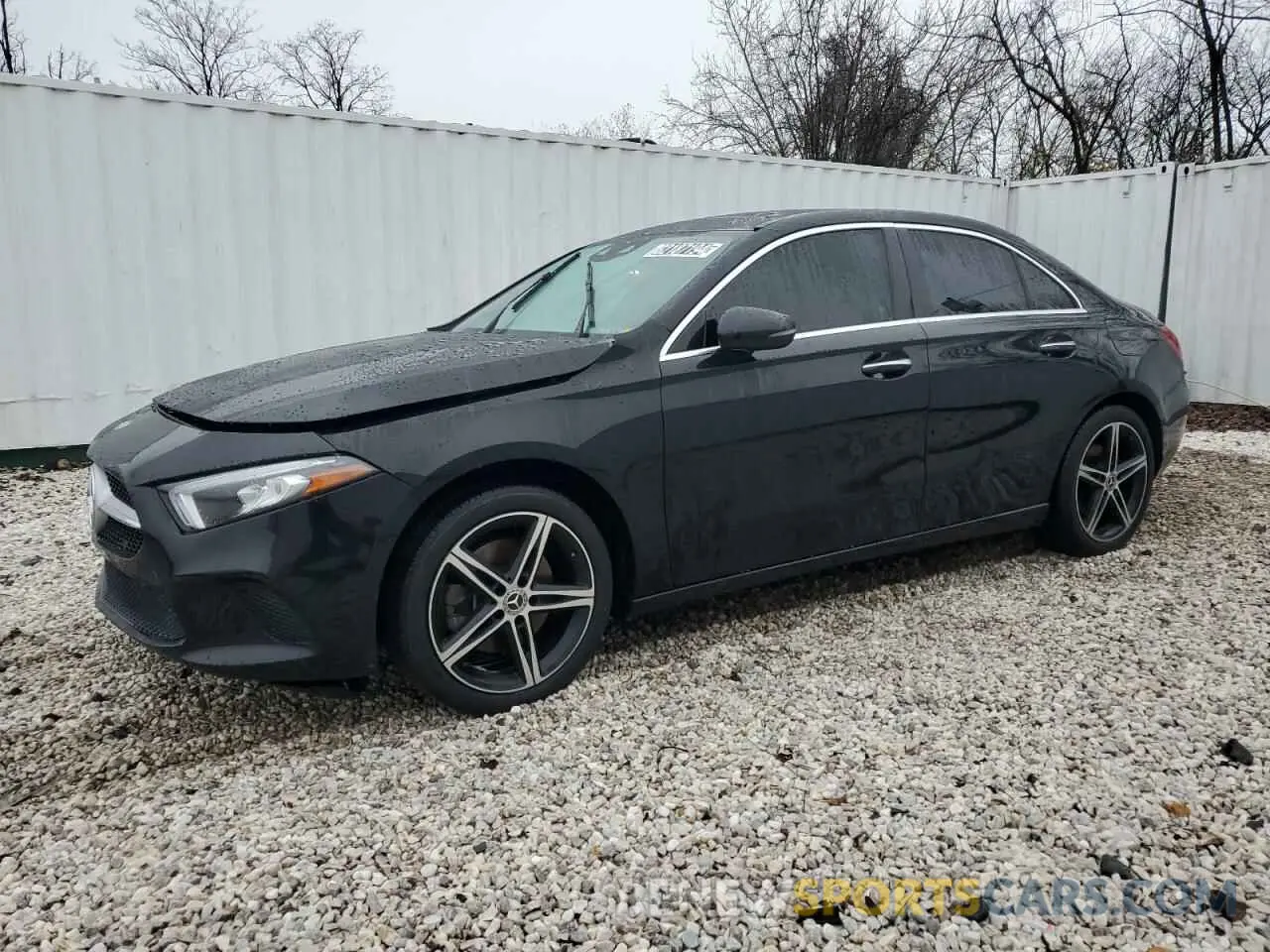 1 Фотография поврежденного автомобиля WDD3G4FBXKW024305 MERCEDES-BENZ A-CLASS 2019