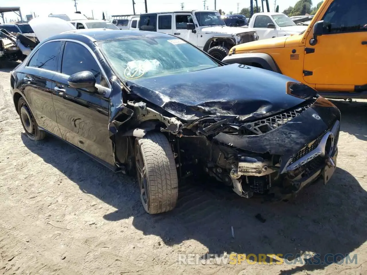1 Фотография поврежденного автомобиля W1K3G4EB0LJ228210 MERCEDES-BENZ A-CLASS 2020