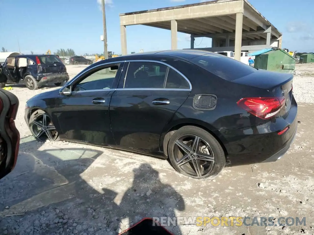 2 Фотография поврежденного автомобиля W1K3G4EB2LJ226278 MERCEDES-BENZ A-CLASS 2020