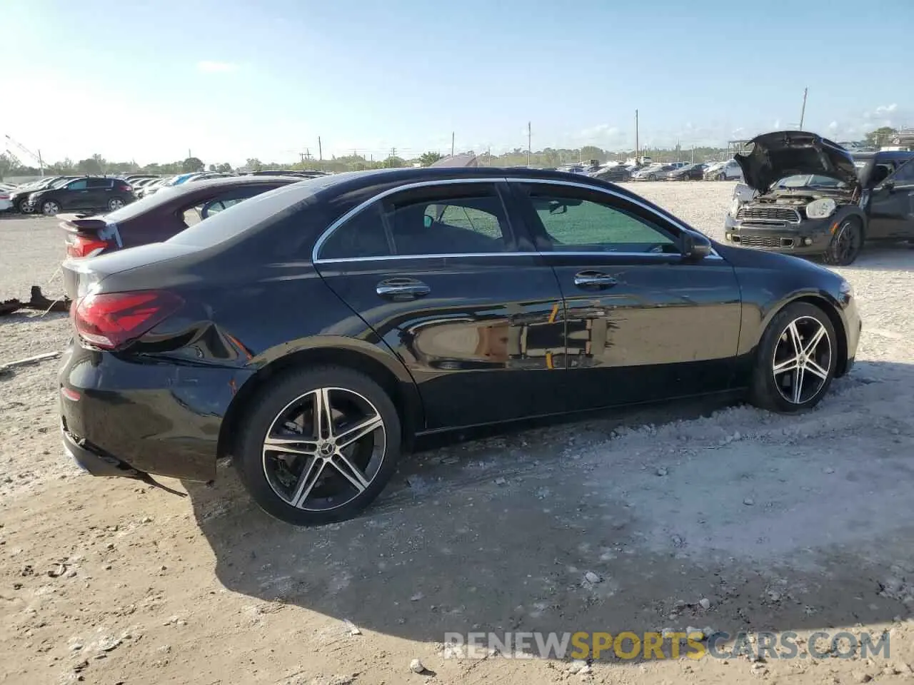 3 Фотография поврежденного автомобиля W1K3G4EB2LJ226278 MERCEDES-BENZ A-CLASS 2020
