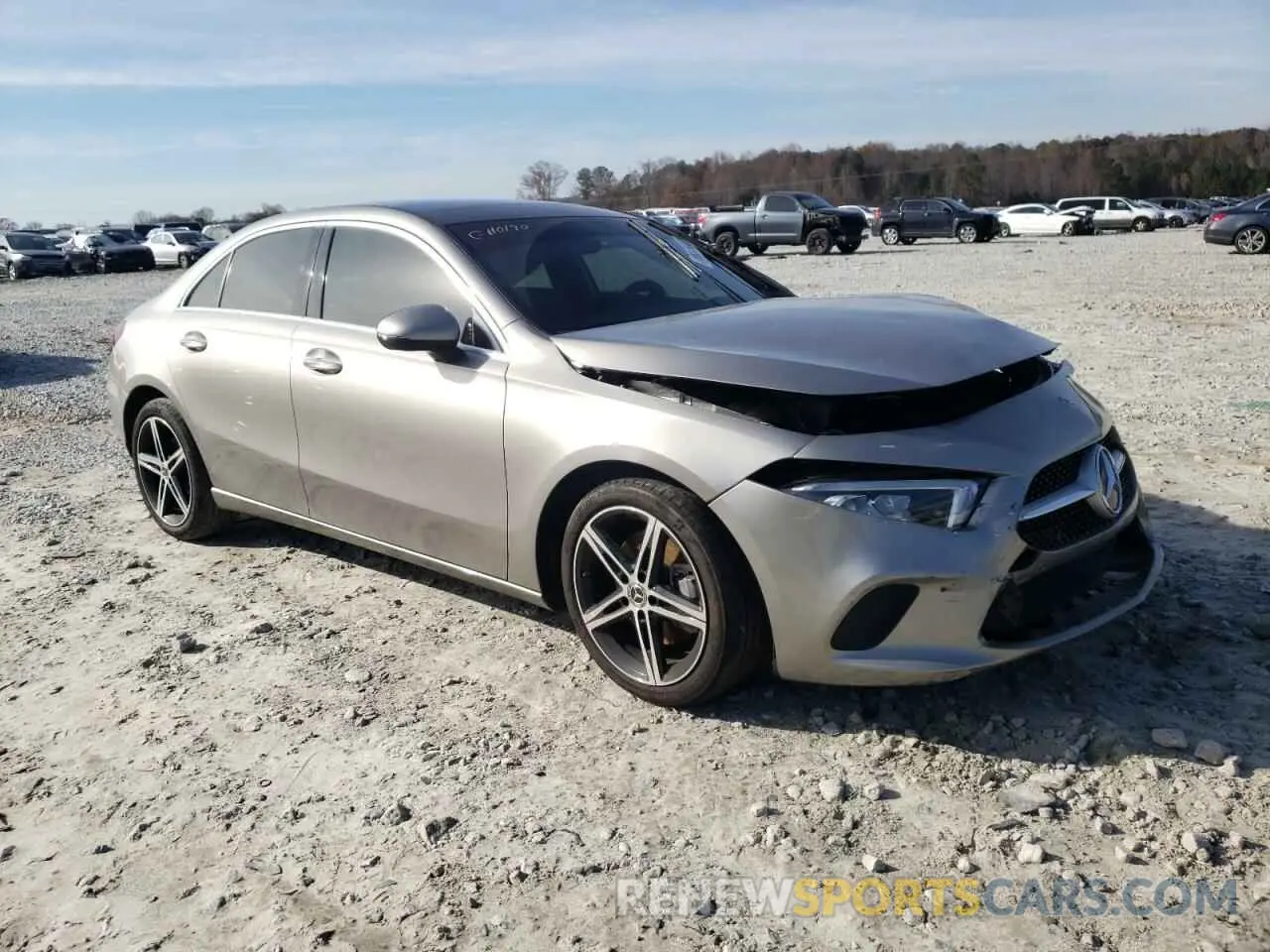 1 Фотография поврежденного автомобиля W1K3G4EB3LJ203866 MERCEDES-BENZ A-CLASS 2020