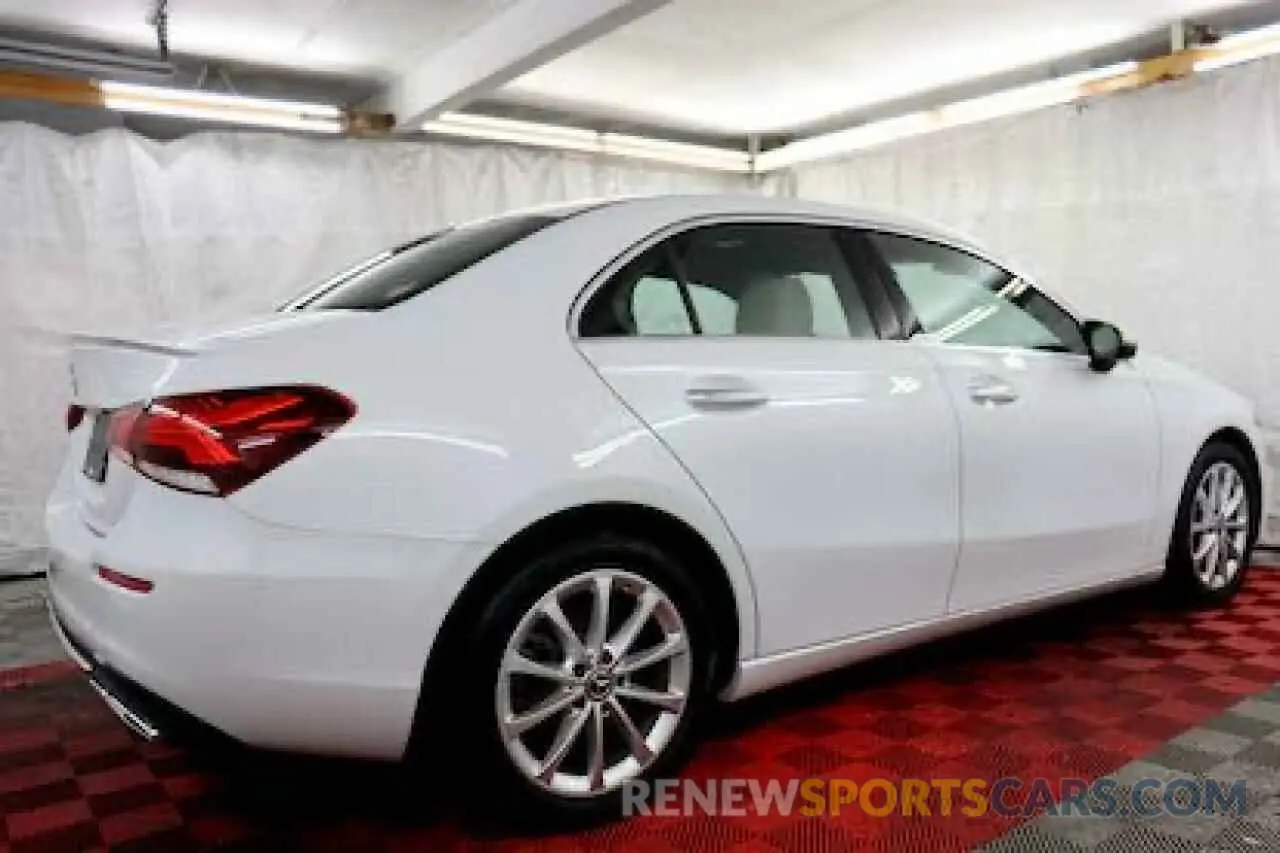 4 Фотография поврежденного автомобиля W1K3G4EB3LW044057 MERCEDES-BENZ A-CLASS 2020