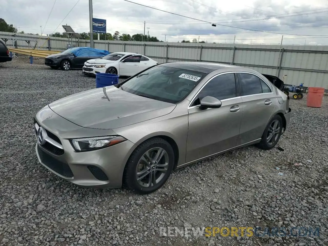 1 Фотография поврежденного автомобиля W1K3G4EB3LW047606 MERCEDES-BENZ A-CLASS 2020