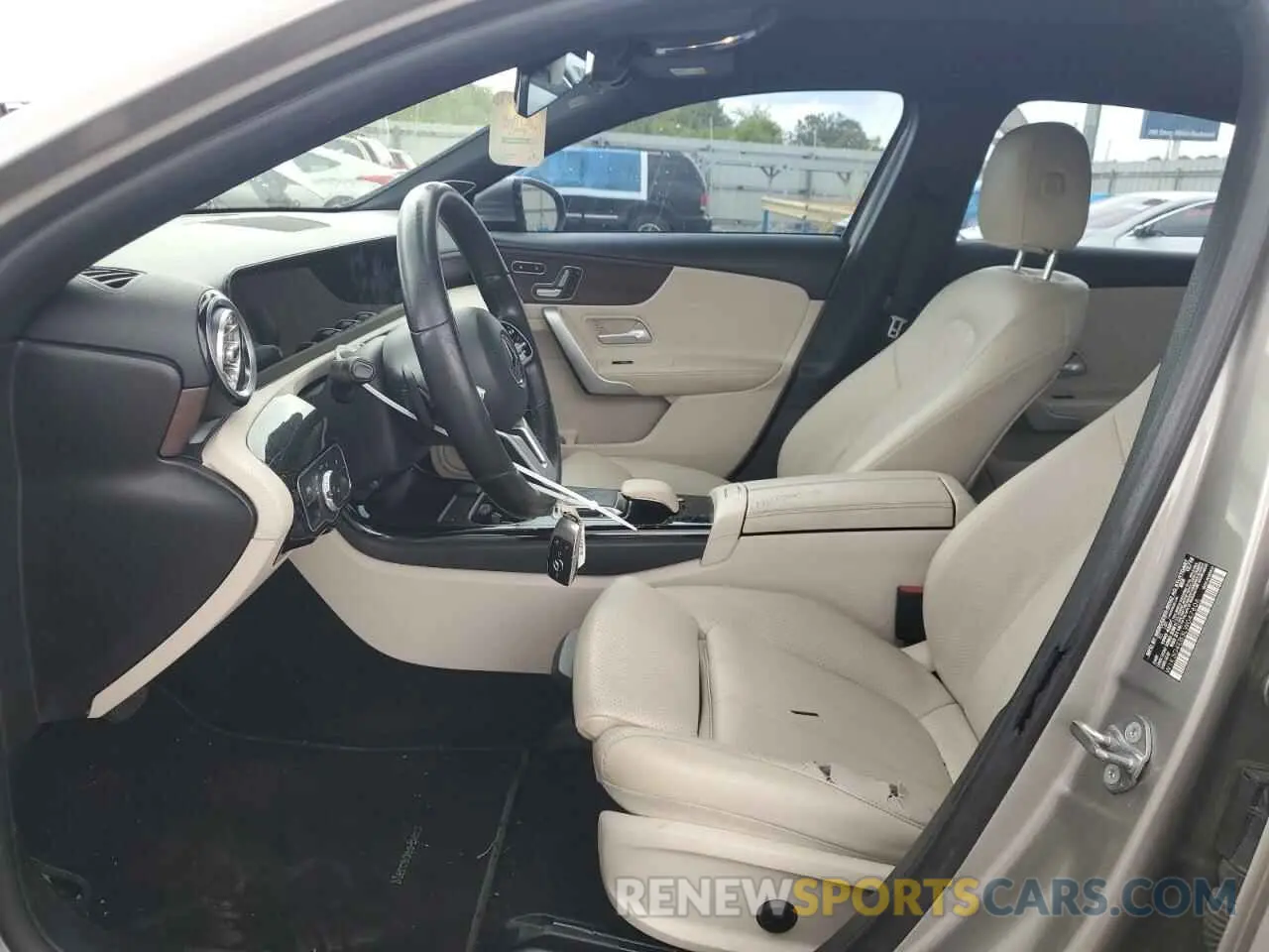 7 Фотография поврежденного автомобиля W1K3G4EB3LW047606 MERCEDES-BENZ A-CLASS 2020