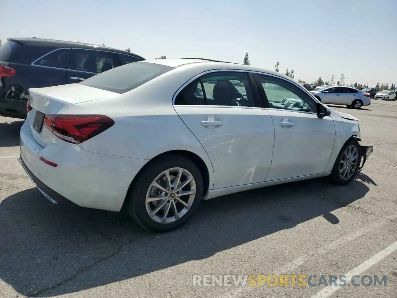 3 Photograph of a damaged car W1K3G4EB5LW043959 MERCEDES-BENZ A-CLASS 2020