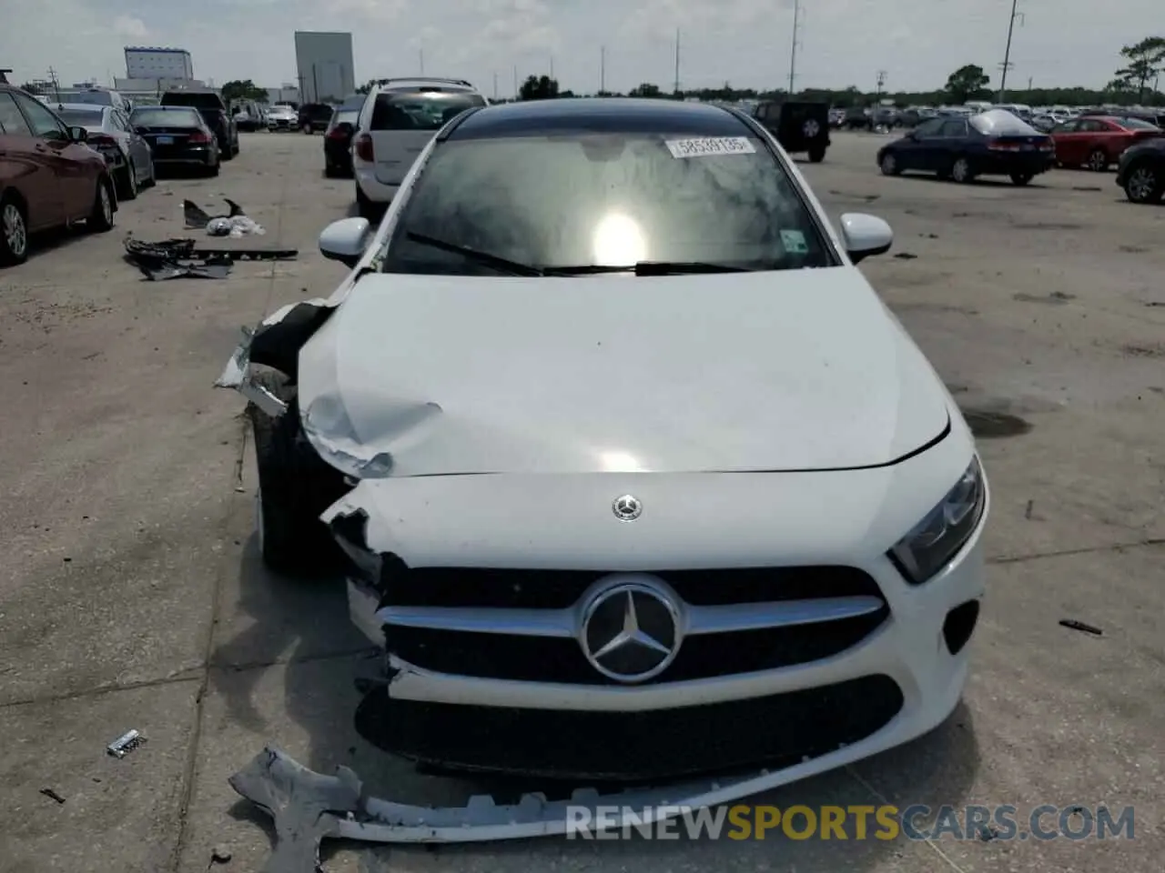 5 Photograph of a damaged car W1K3G4EB5LW044500 MERCEDES-BENZ A-CLASS 2020