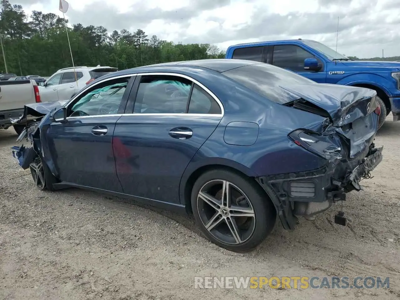 2 Photograph of a damaged car W1K3G4EB8LJ225815 MERCEDES-BENZ A-CLASS 2020