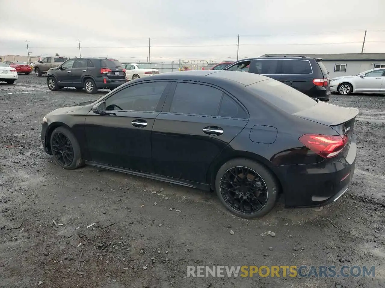 2 Фотография поврежденного автомобиля W1K3G4FB3LJ235568 MERCEDES-BENZ A-CLASS 2020