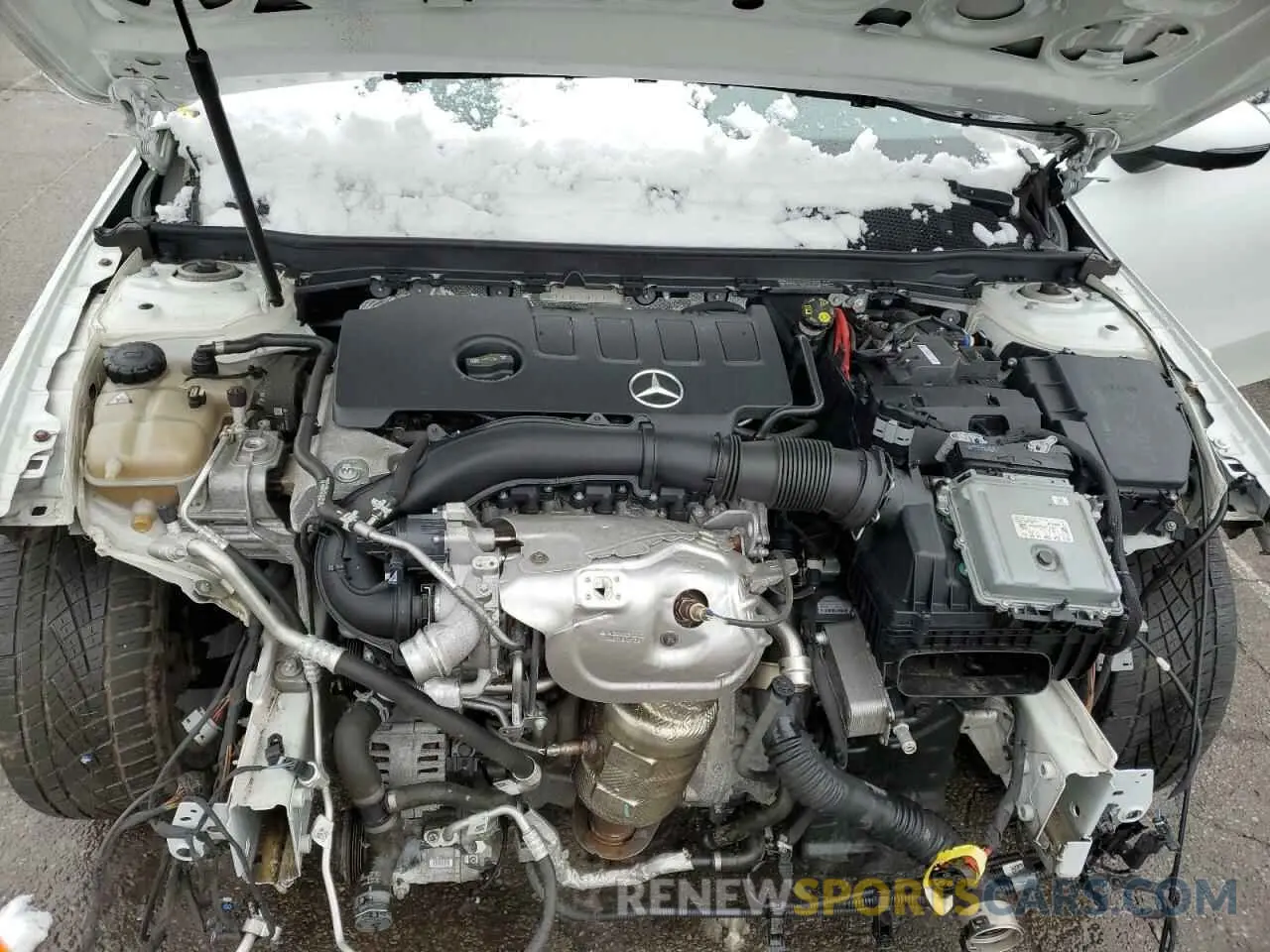 11 Photograph of a damaged car W1K3G4FB3LW042968 MERCEDES-BENZ A-CLASS 2020