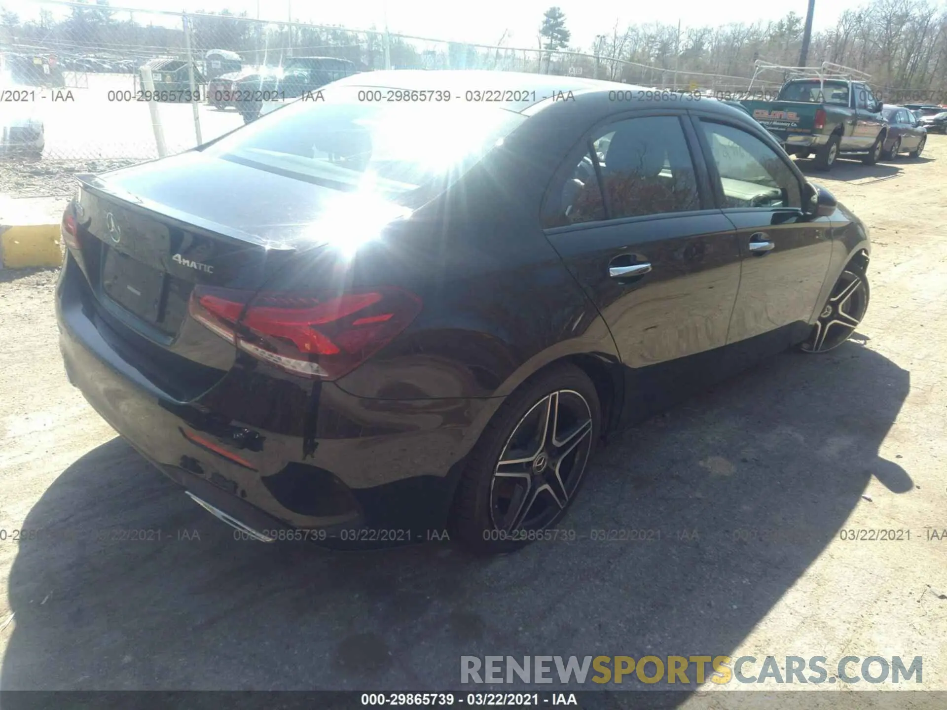 4 Фотография поврежденного автомобиля W1K3G4FB8LJ236795 MERCEDES-BENZ A-CLASS 2020