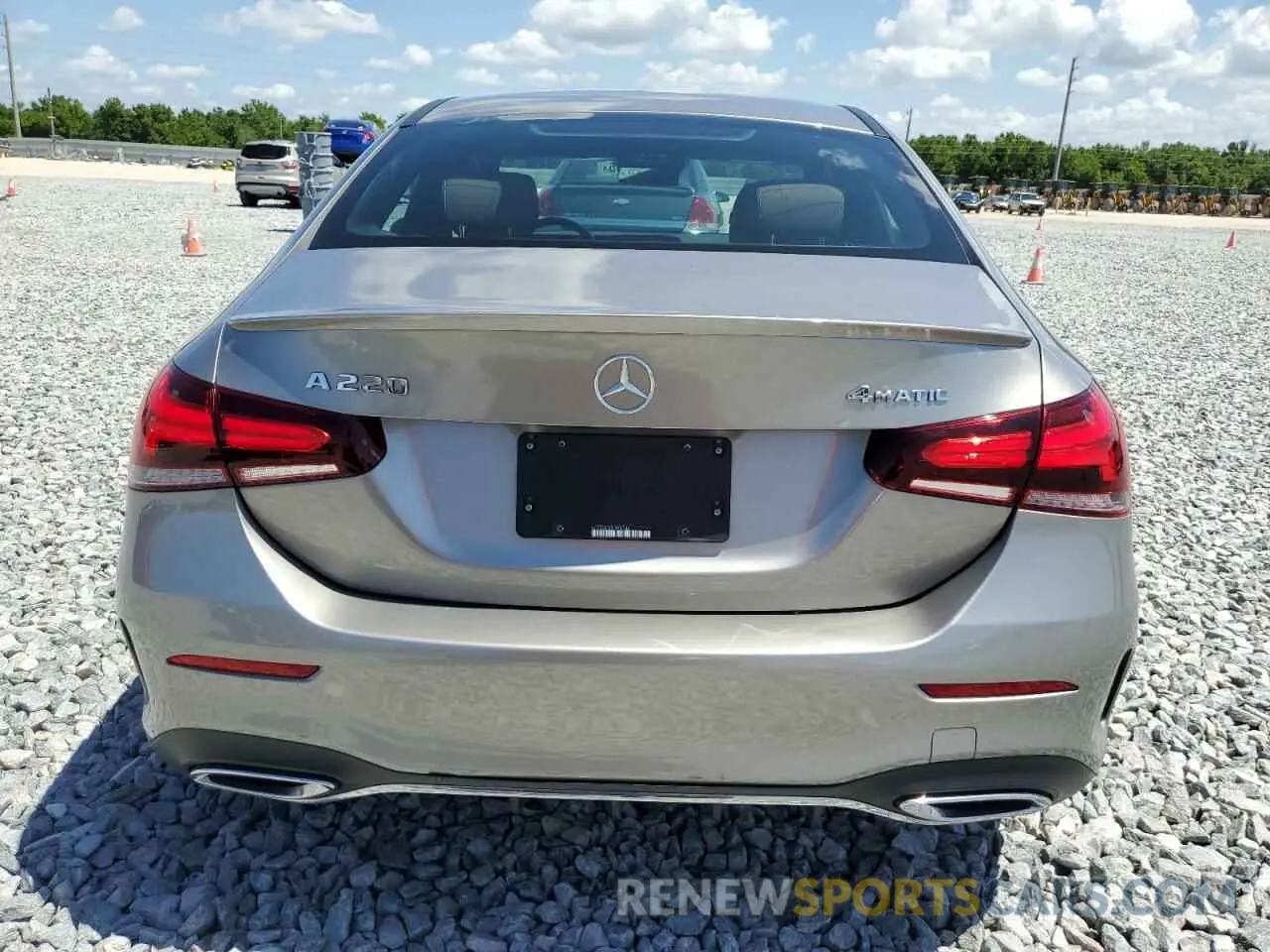 6 Photograph of a damaged car W1K3G4FBXLW047441 MERCEDES-BENZ A-CLASS 2020