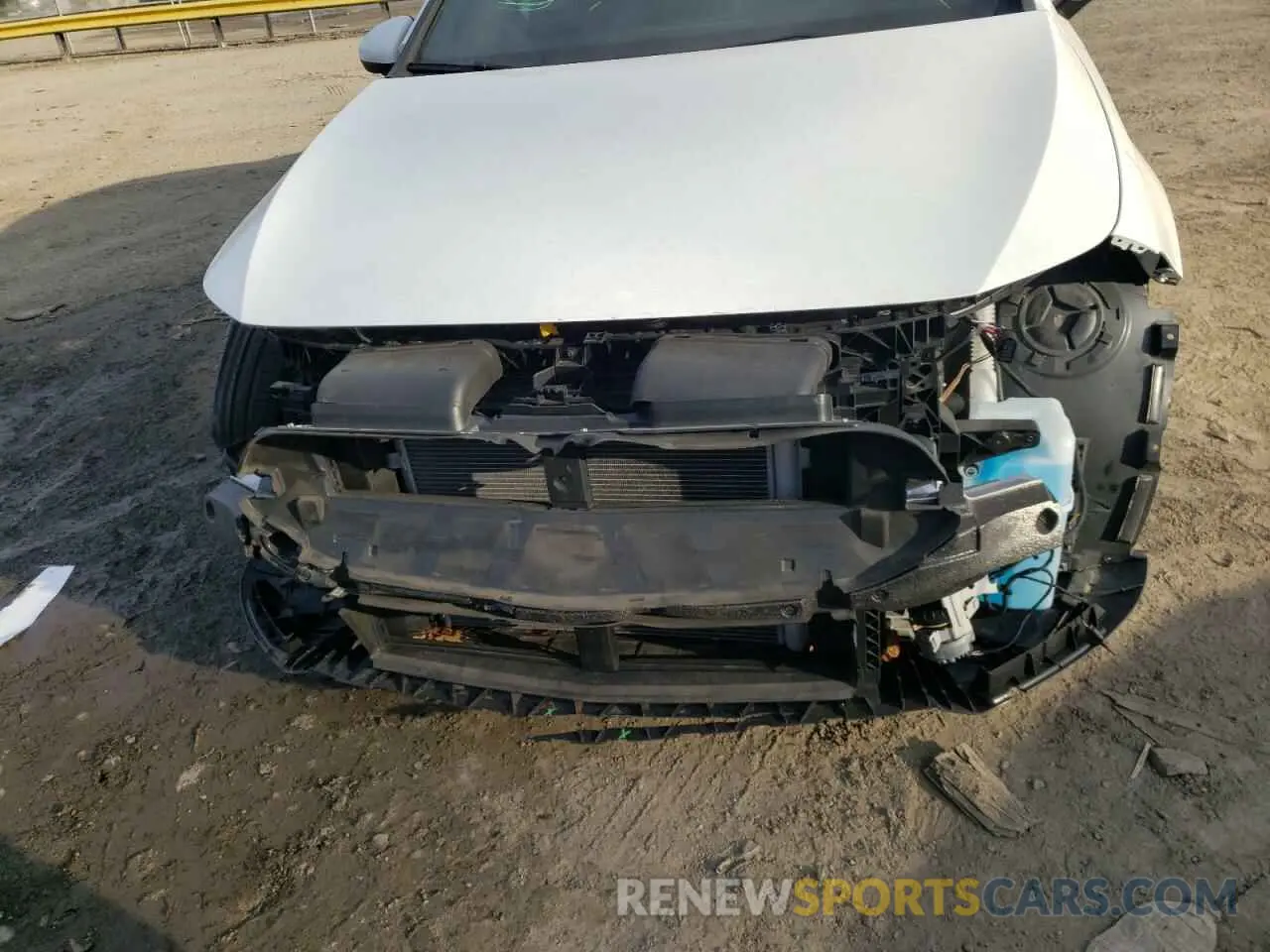 9 Photograph of a damaged car W1K3G5BBXLJ215250 MERCEDES-BENZ A-CLASS 2020