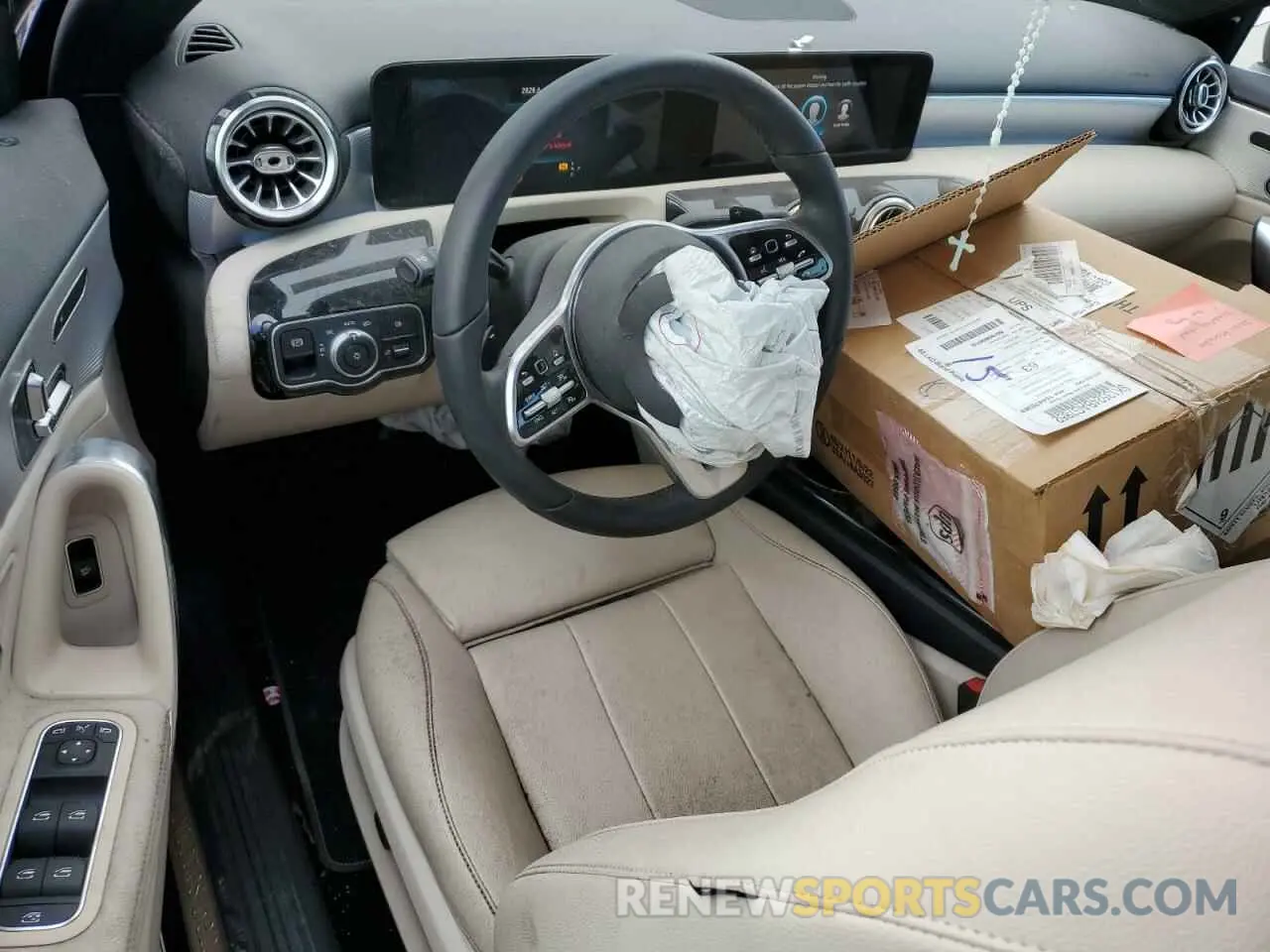 8 Photograph of a damaged car W1K3G4EB1MJ271505 MERCEDES-BENZ A-CLASS 2021