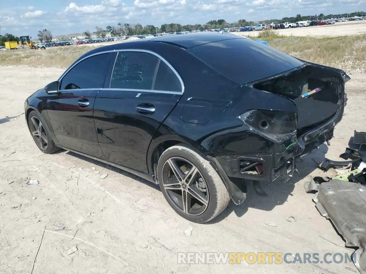 2 Фотография поврежденного автомобиля W1K3G4EB1MJ303580 MERCEDES-BENZ A-CLASS 2021