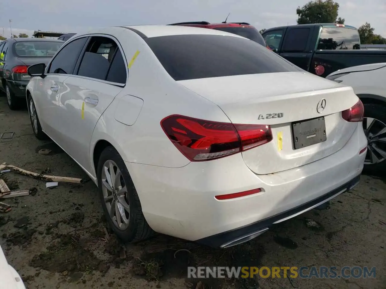 2 Photograph of a damaged car W1K3G4EB6MJ287439 MERCEDES-BENZ A-CLASS 2021