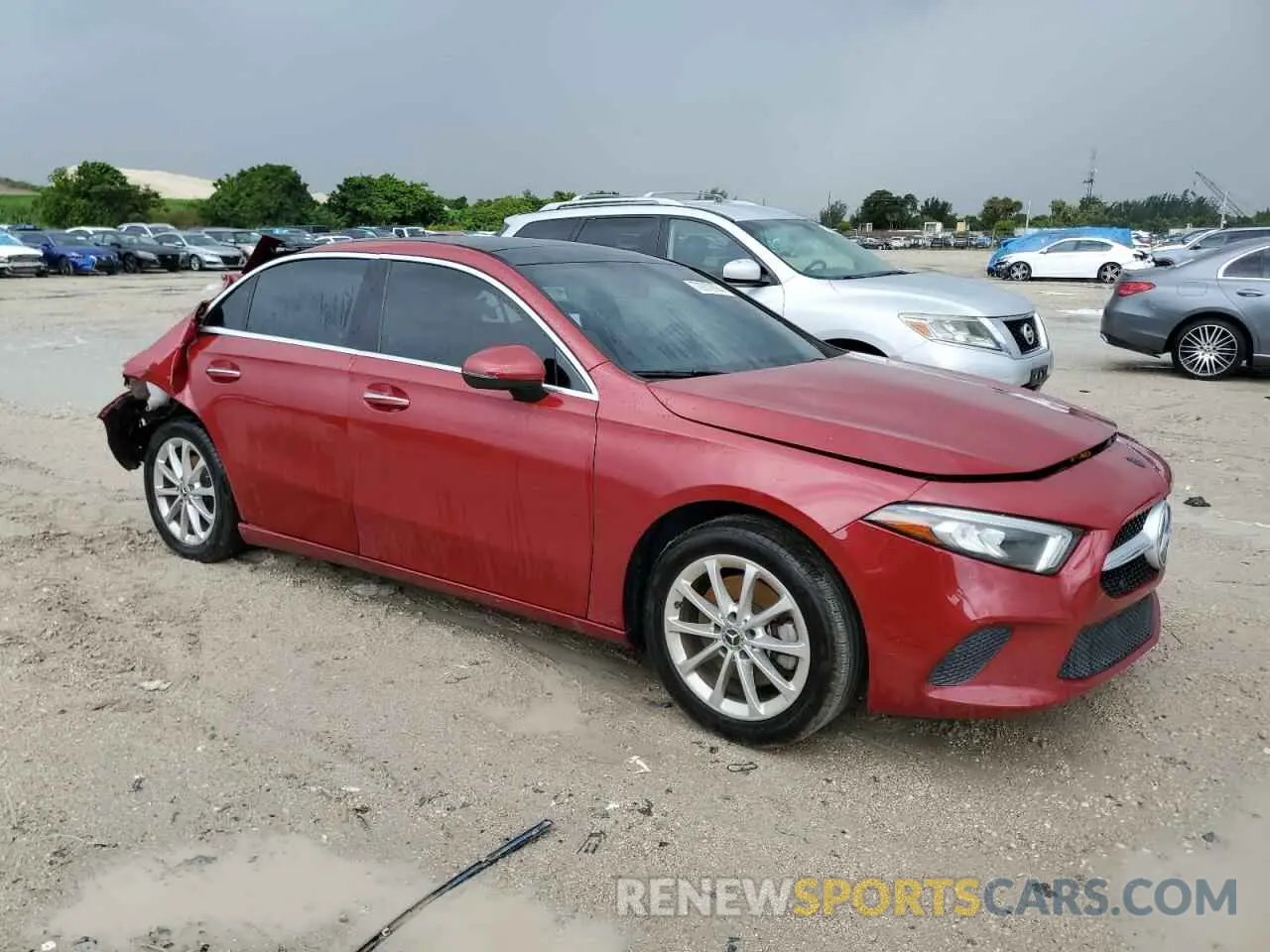 4 Фотография поврежденного автомобиля W1K3G4EBXMJ261555 MERCEDES-BENZ A-CLASS 2021