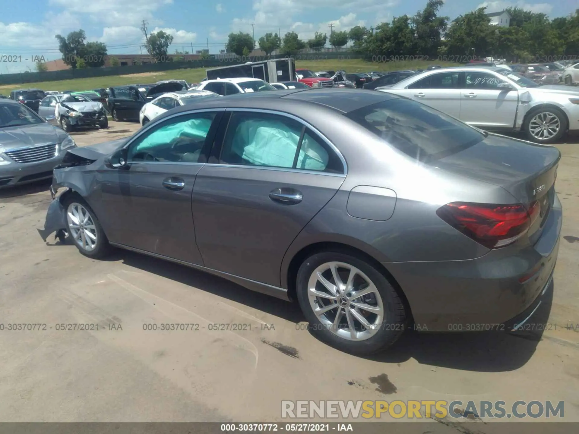 3 Photograph of a damaged car W1K3G4FB1MJ281739 MERCEDES-BENZ A-CLASS 2021