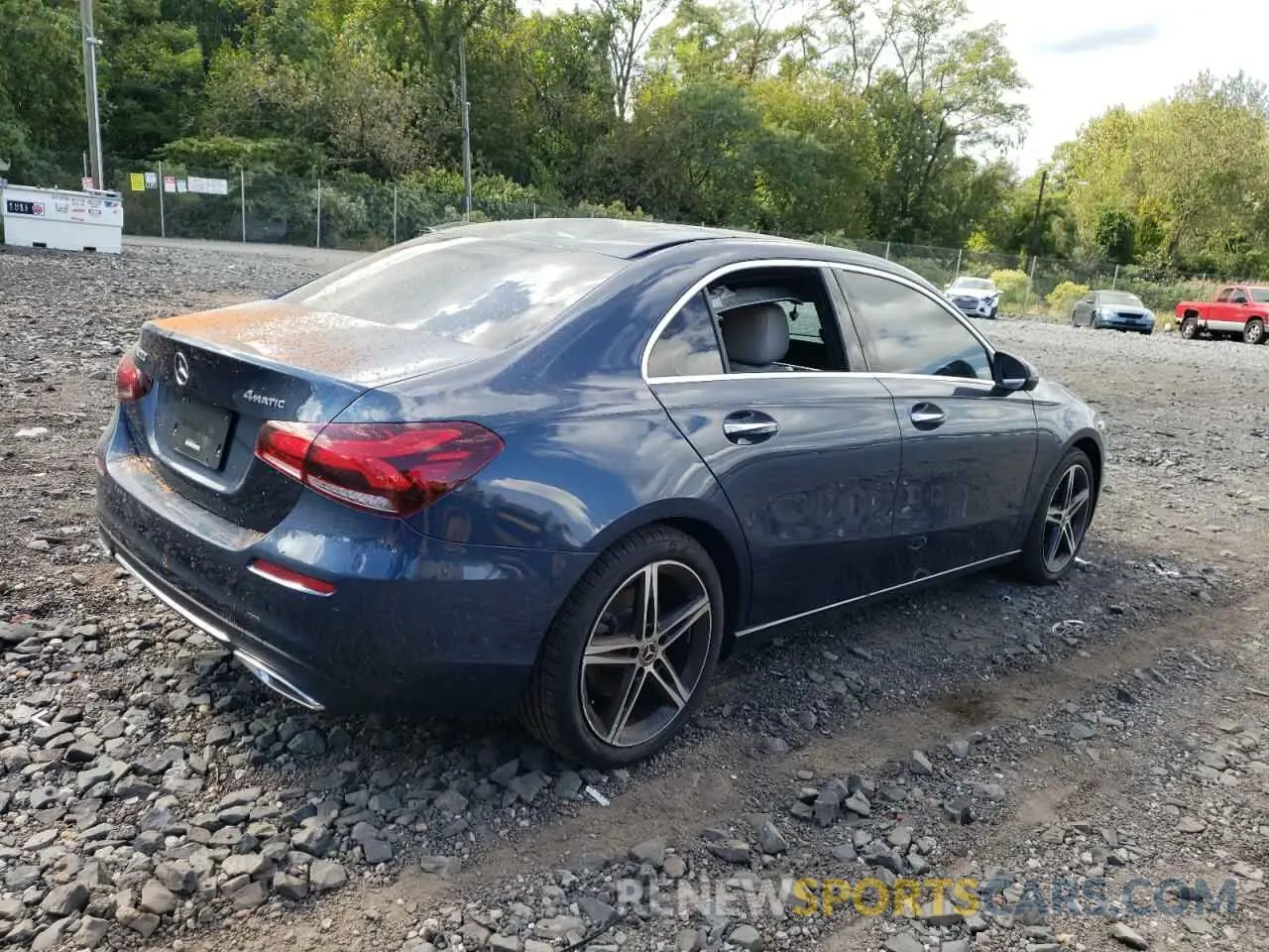 3 Photograph of a damaged car W1K3G4FB2MJ256669 MERCEDES-BENZ A-CLASS 2021