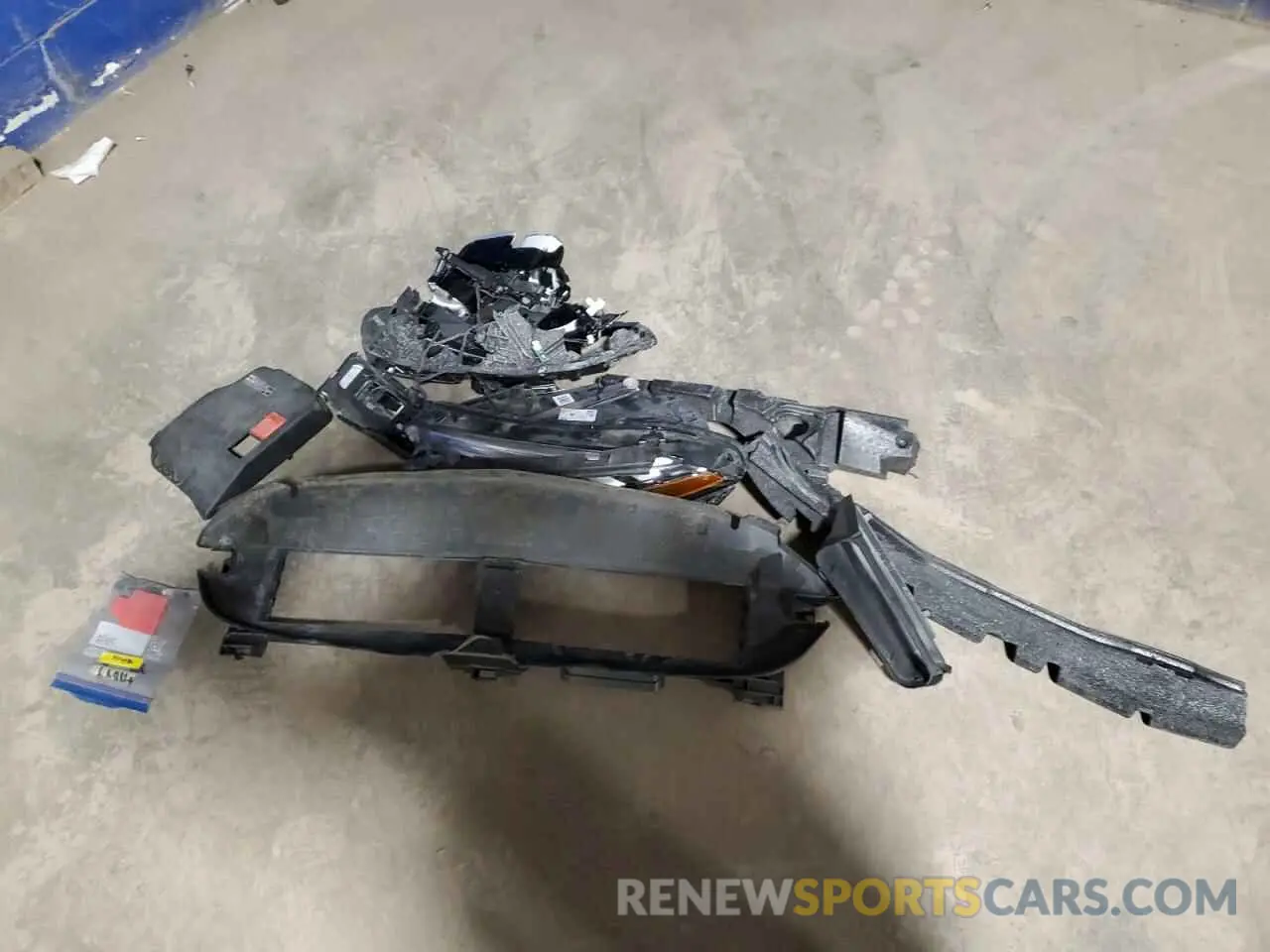 12 Photograph of a damaged car W1K3G4FB3MJ268409 MERCEDES-BENZ A-CLASS 2021