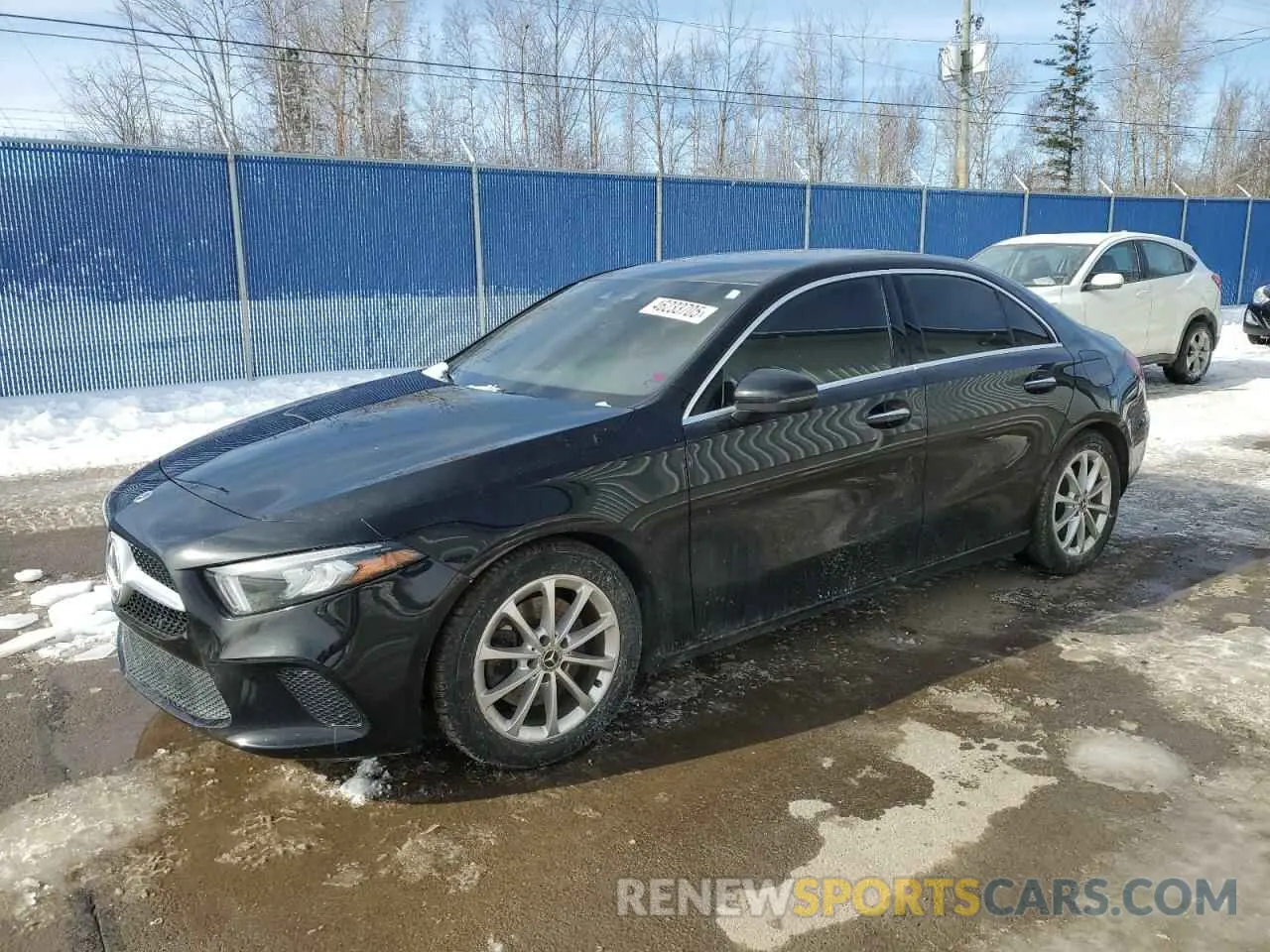 1 Фотография поврежденного автомобиля W1K3G4FB8MJ315403 MERCEDES-BENZ A-CLASS 2021
