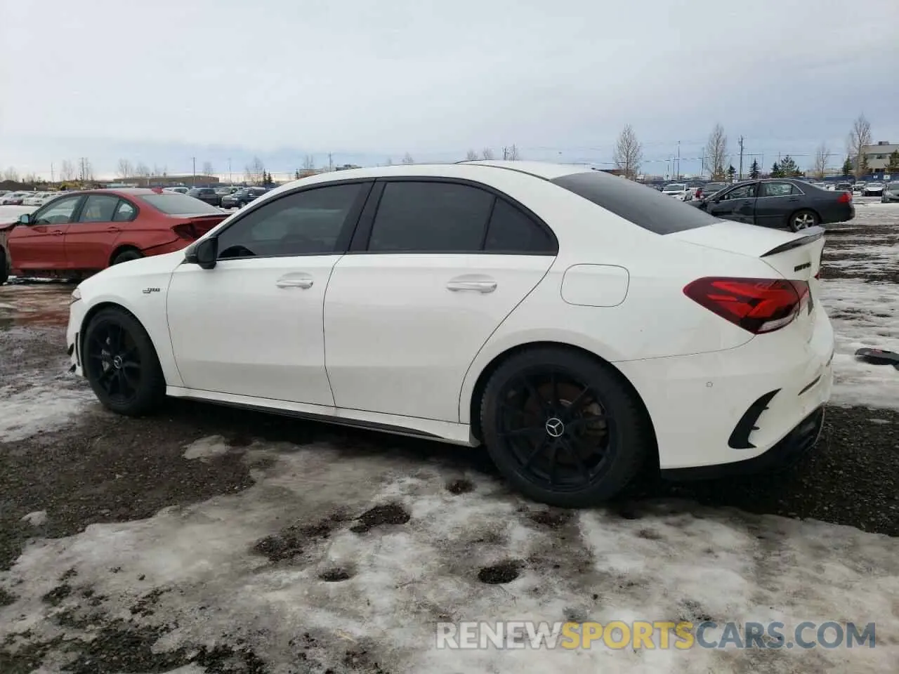 2 Фотография поврежденного автомобиля W1K3G5BB2MJ323640 MERCEDES-BENZ A-CLASS 2021