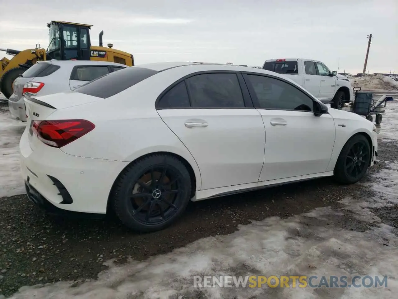 3 Фотография поврежденного автомобиля W1K3G5BB2MJ323640 MERCEDES-BENZ A-CLASS 2021