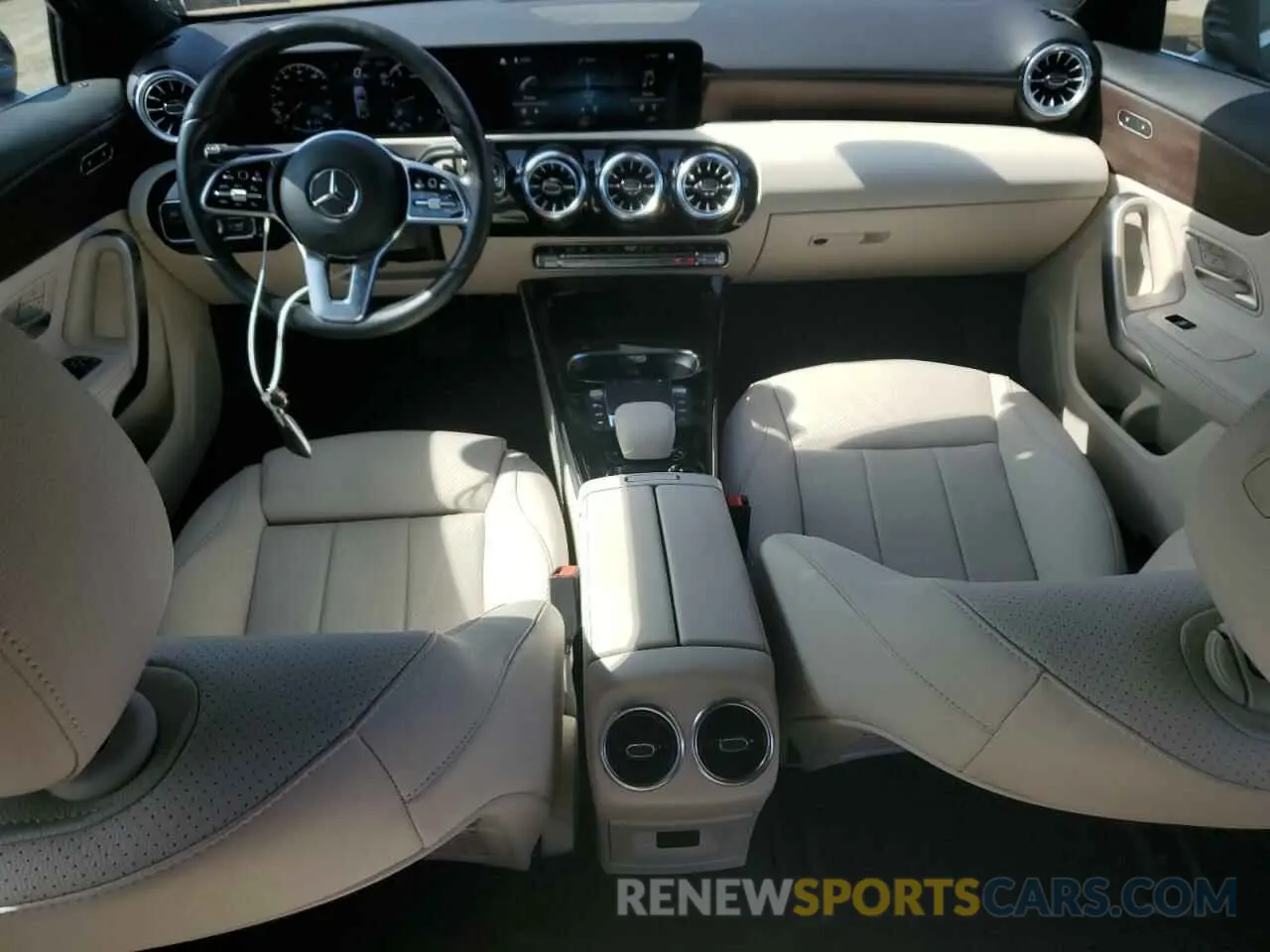 8 Фотография поврежденного автомобиля W1K3G4FB2NJ360192 MERCEDES-BENZ A-CLASS 2022