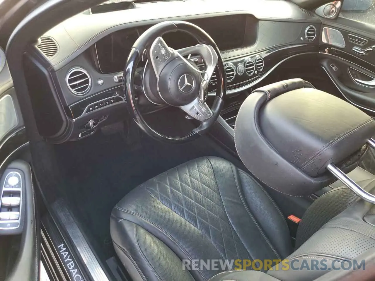 8 Photograph of a damaged car WDDUX8GB6KA446174 MERCEDES-BENZ ALL OTHER 2019