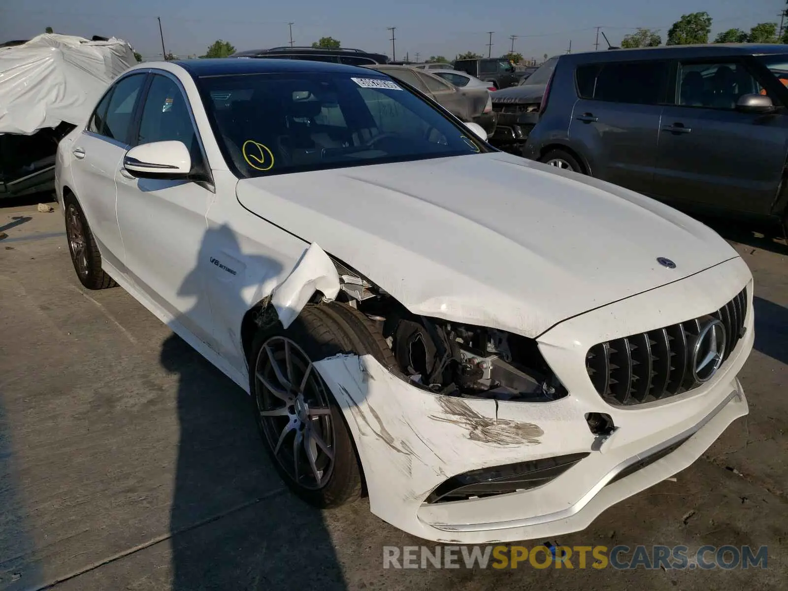1 Photograph of a damaged car 55SWF8GB1LU332564 MERCEDES-BENZ AMG 2020