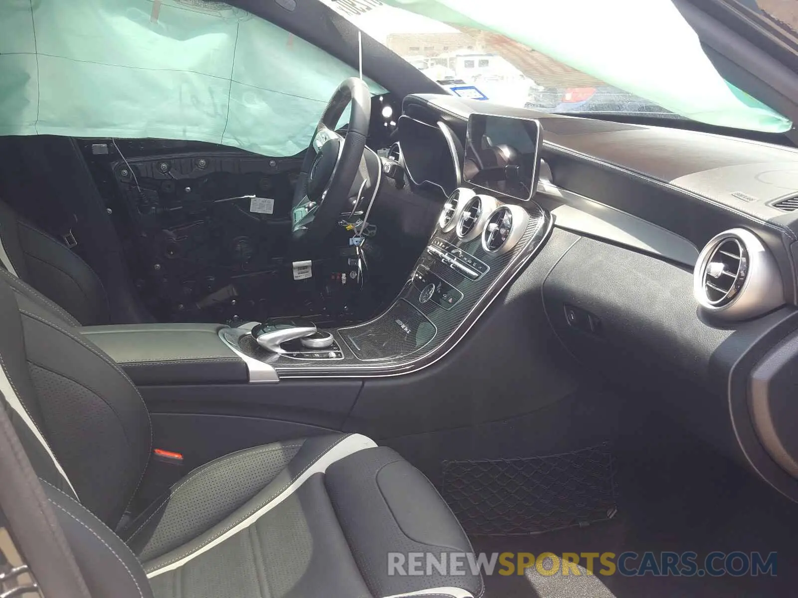 5 Photograph of a damaged car 55SWF8HB3LU330863 MERCEDES-BENZ AMG 2020