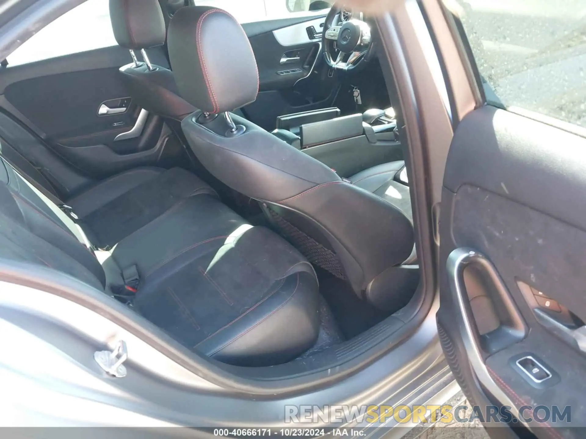 8 Photograph of a damaged car W1K3G5BB1LJ231255 MERCEDES-BENZ AMG A 35 2020