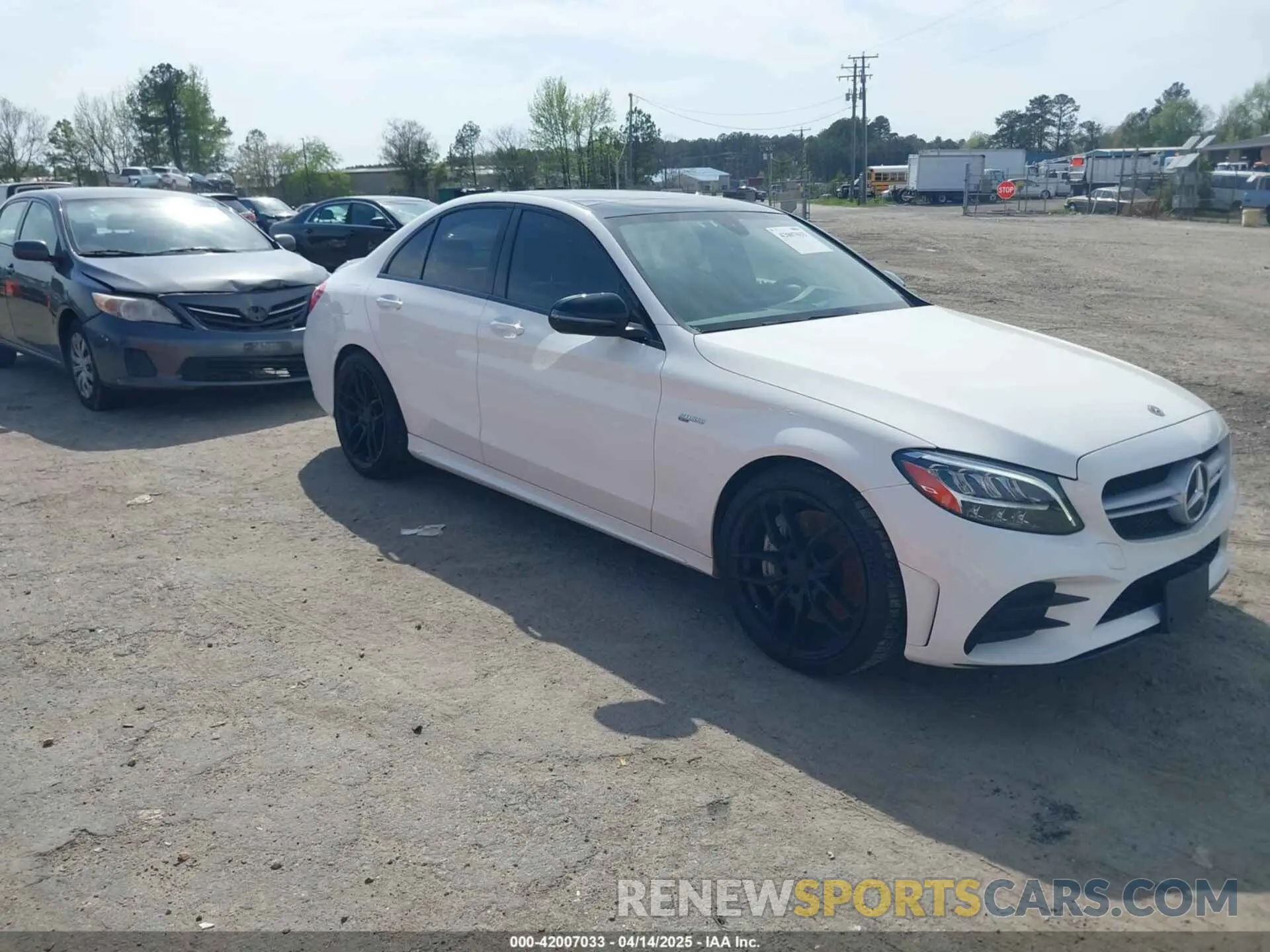 1 Фотография поврежденного автомобиля 55SWF6EB6KU304488 MERCEDES-BENZ AMG C 43 2019