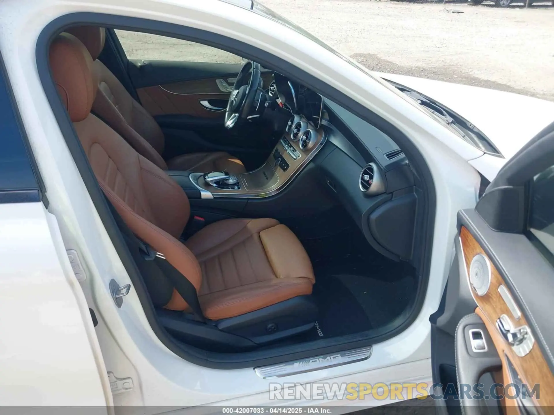 5 Фотография поврежденного автомобиля 55SWF6EB6KU304488 MERCEDES-BENZ AMG C 43 2019