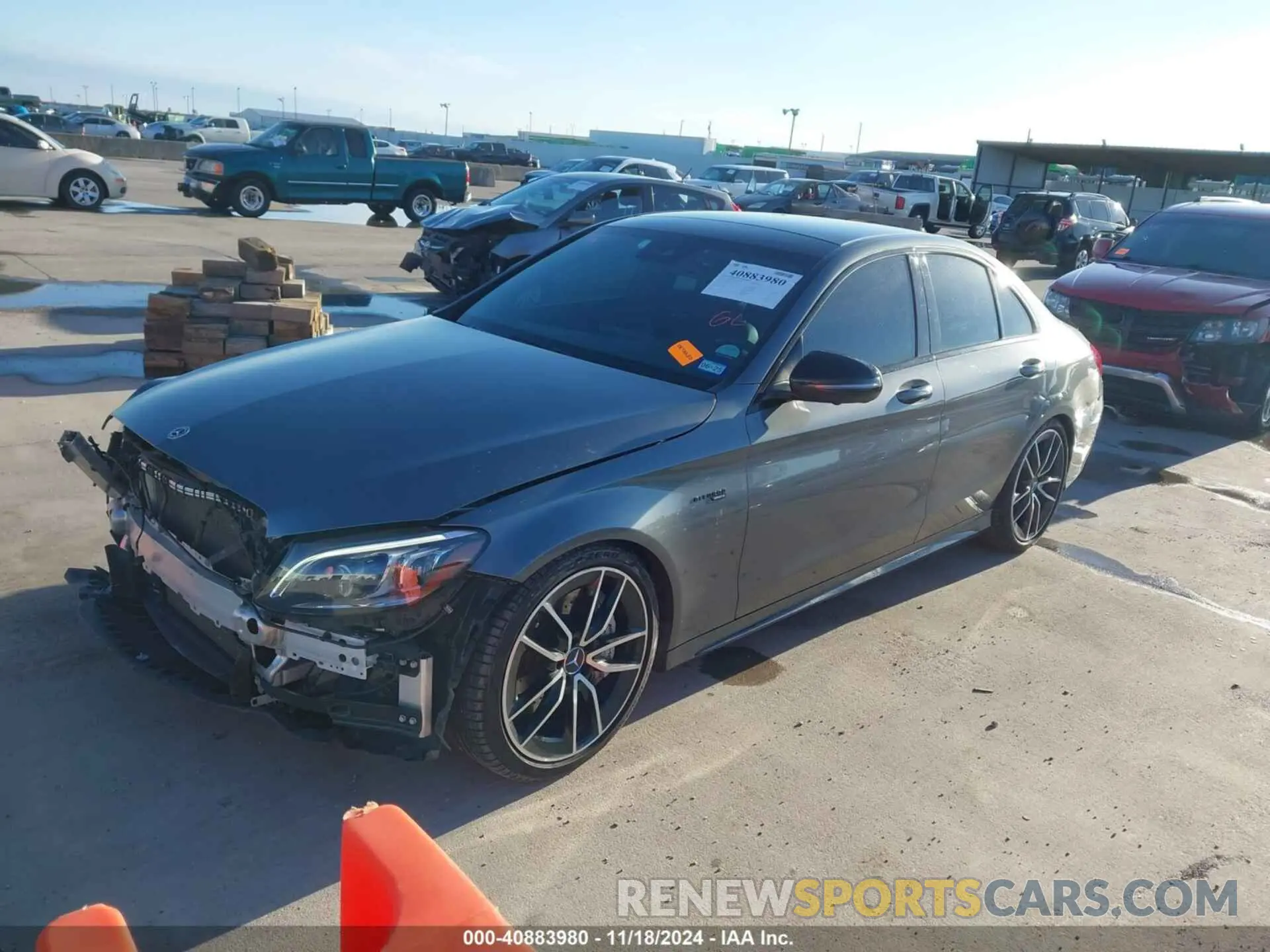 2 Photograph of a damaged car 55SWF6EB9KU291073 MERCEDES-BENZ AMG C 43 2019