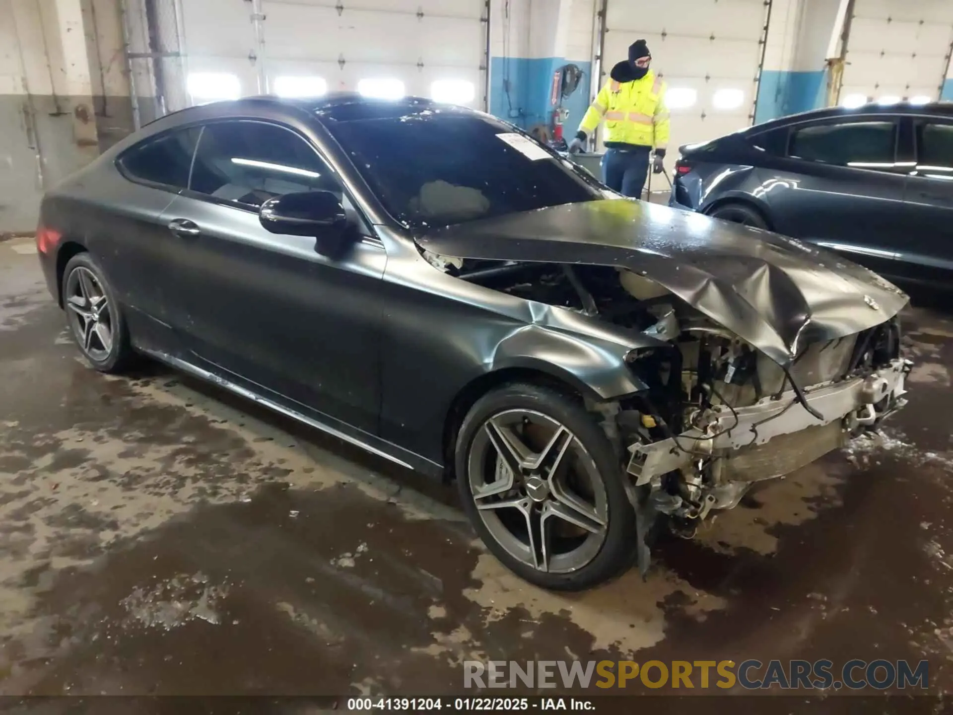 1 Photograph of a damaged car WDDWJ6EB2KF876692 MERCEDES-BENZ AMG C 43 2019