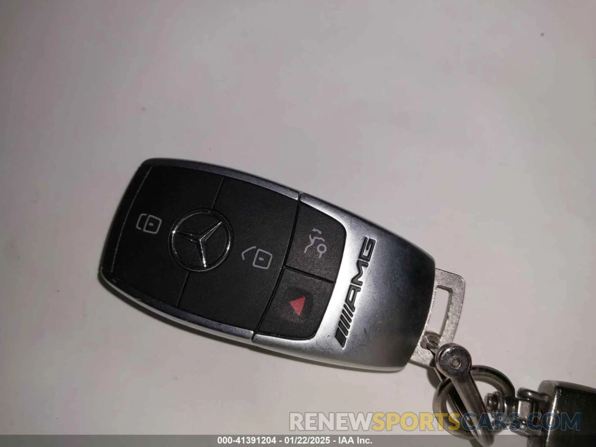 11 Photograph of a damaged car WDDWJ6EB2KF876692 MERCEDES-BENZ AMG C 43 2019