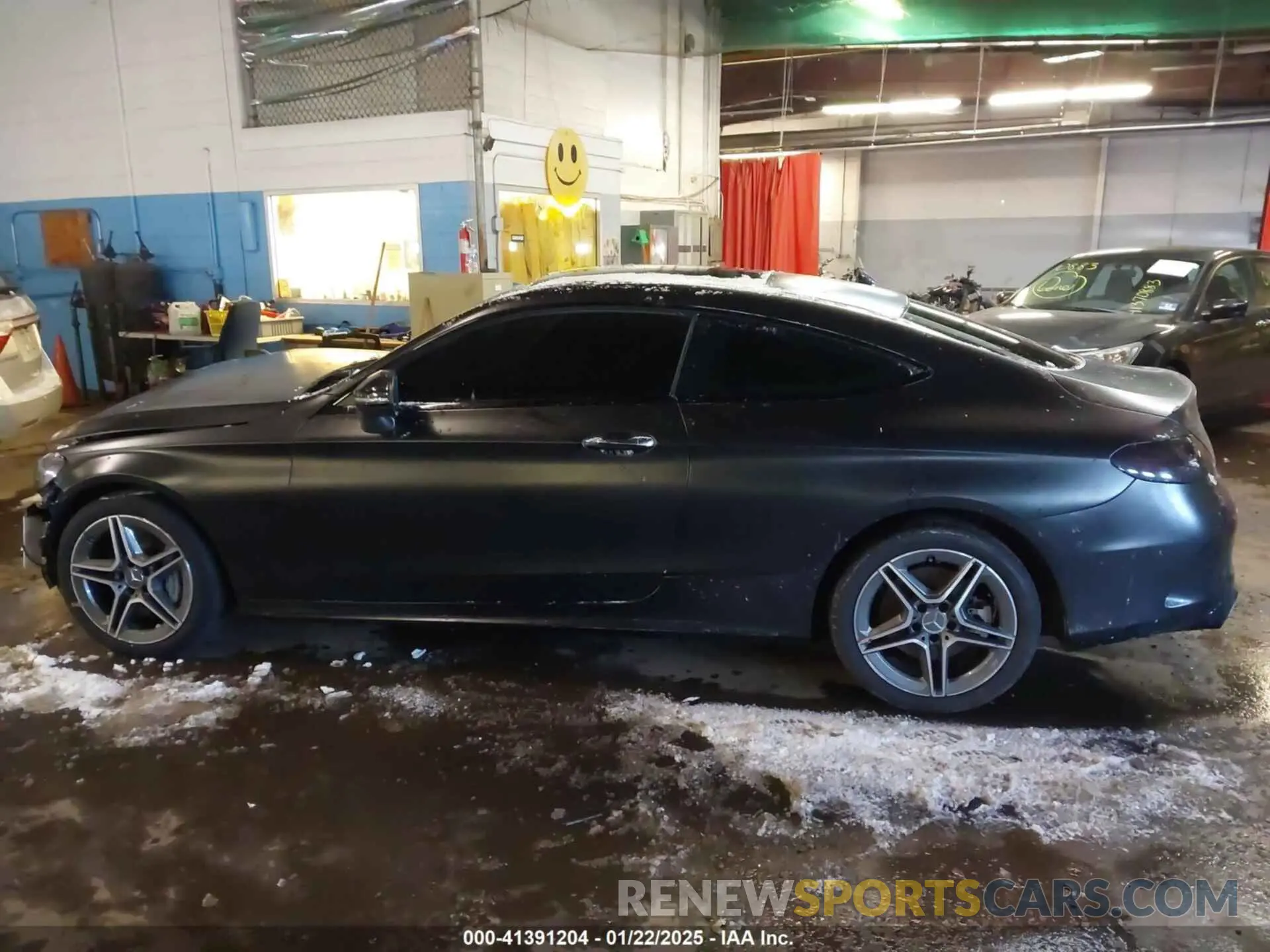 15 Photograph of a damaged car WDDWJ6EB2KF876692 MERCEDES-BENZ AMG C 43 2019