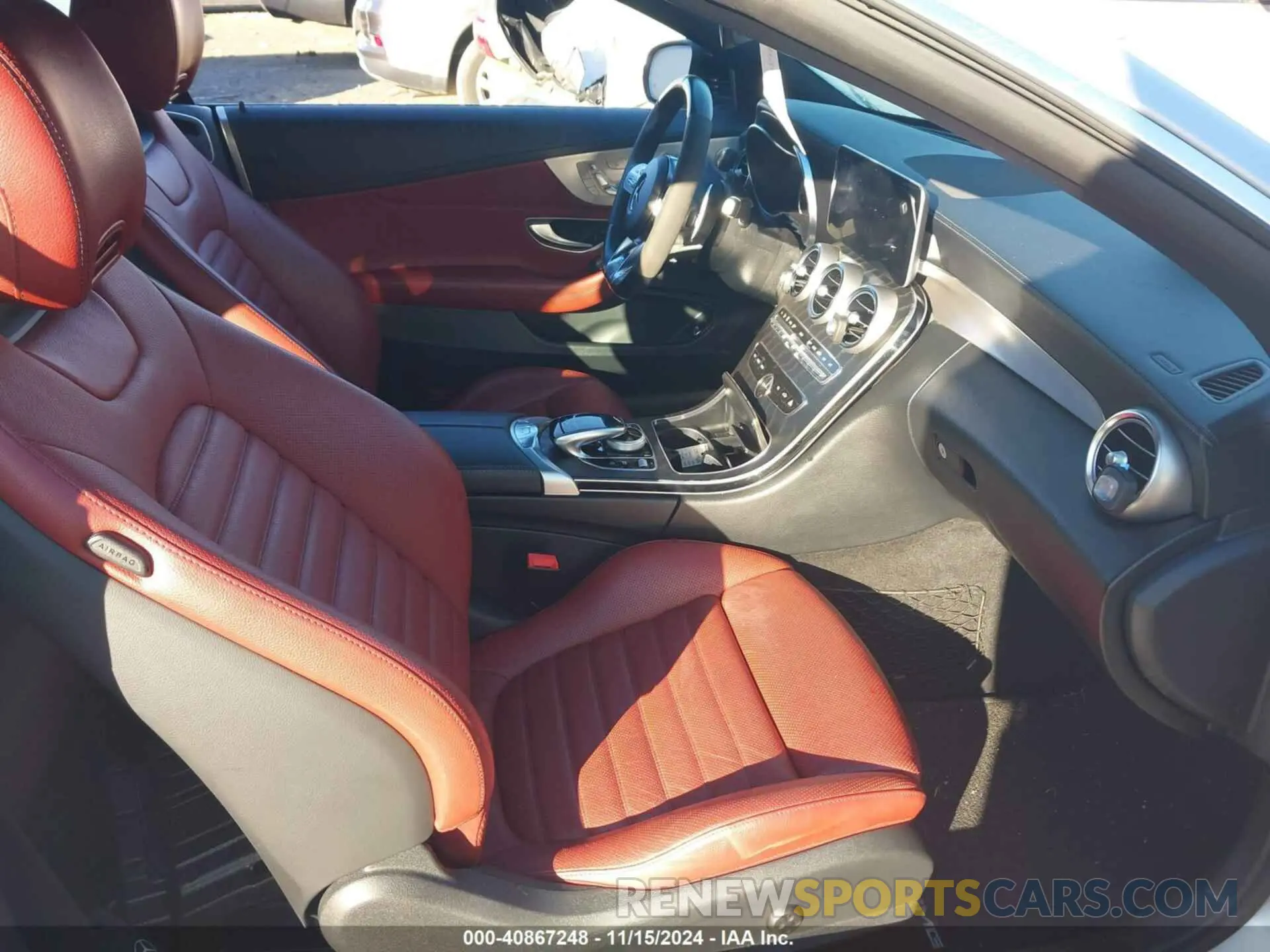 5 Photograph of a damaged car WDDWK6EB5KF799636 MERCEDES-BENZ AMG C 43 2019