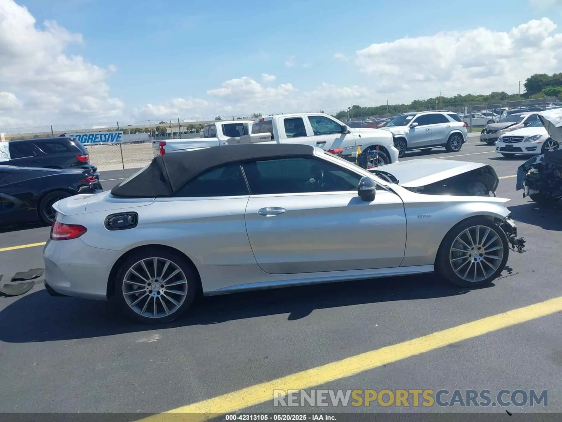 13 Photograph of a damaged car WDDWK6EBXKF799678 MERCEDES-BENZ AMG C 43 2019