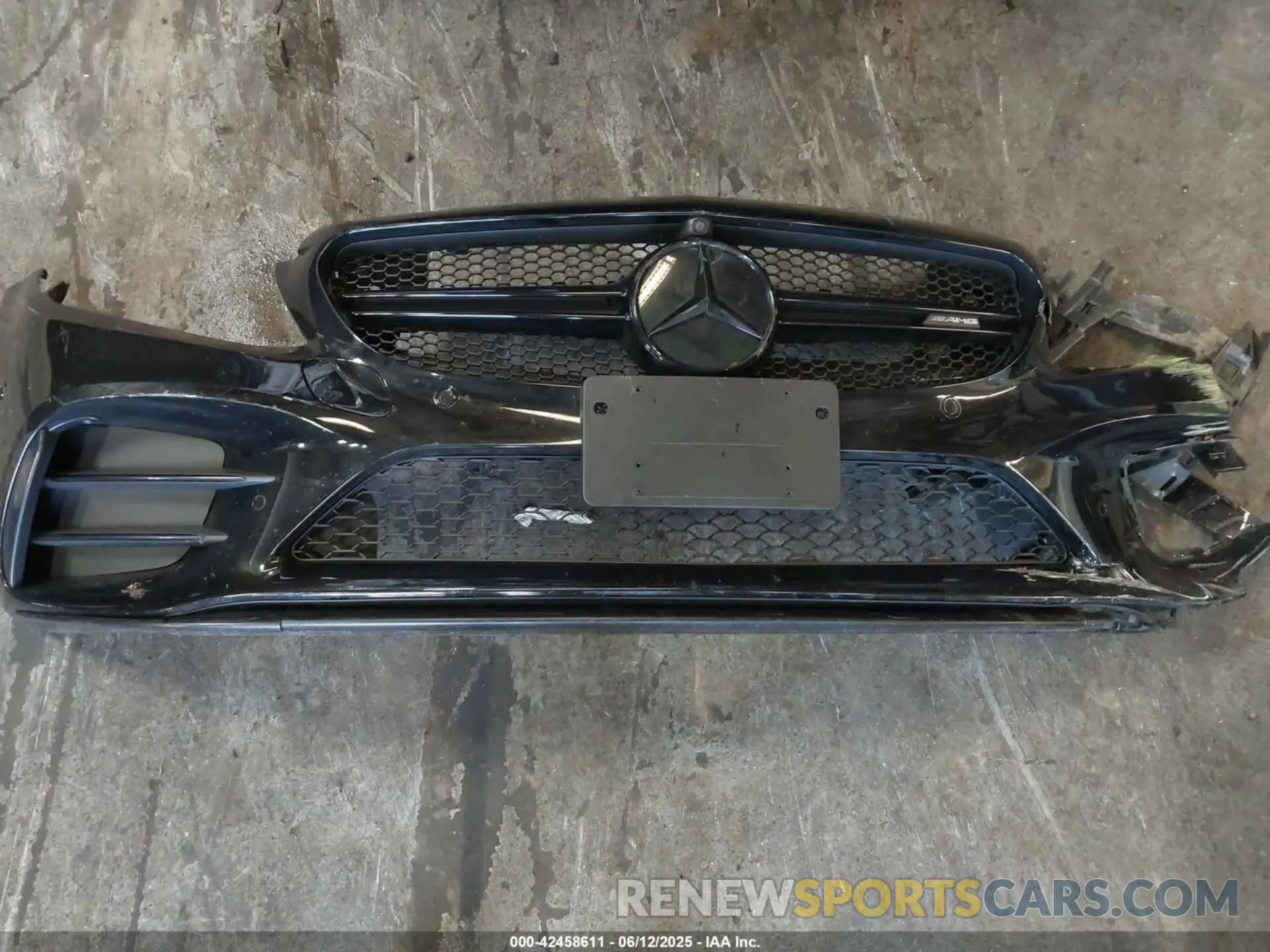 11 Photograph of a damaged car W1KWF6EB1LR574604 MERCEDES-BENZ AMG C 43 2020