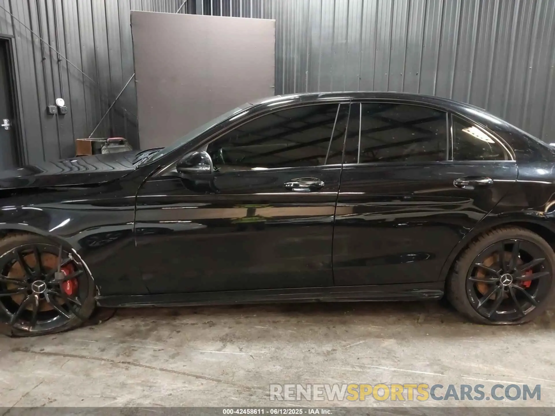 14 Photograph of a damaged car W1KWF6EB1LR574604 MERCEDES-BENZ AMG C 43 2020
