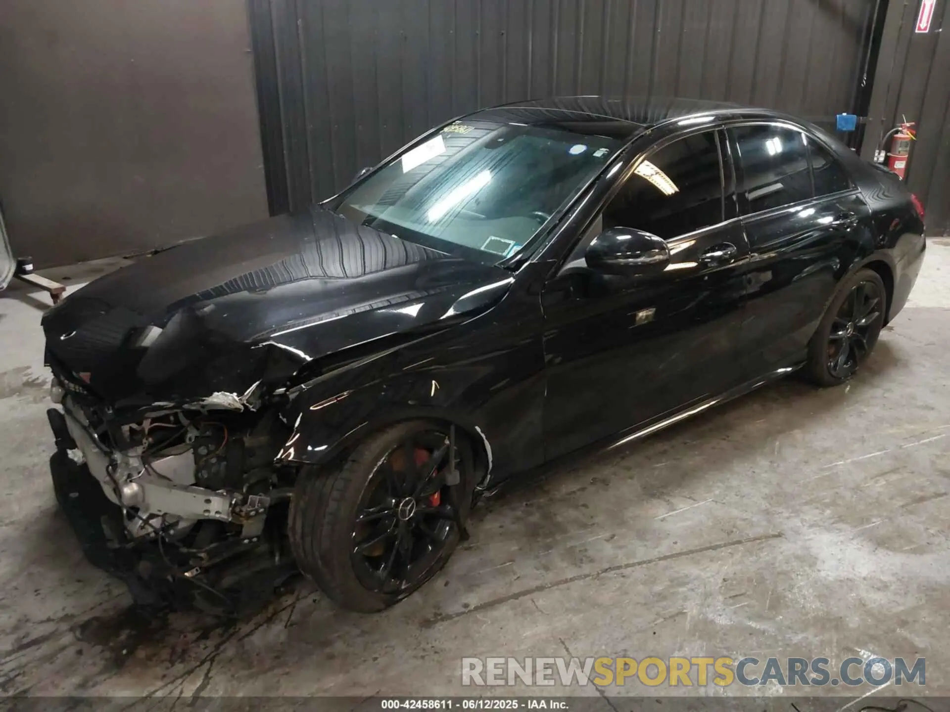 2 Photograph of a damaged car W1KWF6EB1LR574604 MERCEDES-BENZ AMG C 43 2020