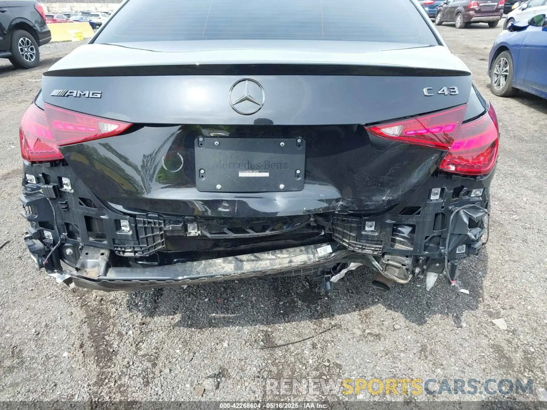 18 Photograph of a damaged car W1KAF8HB7RR168322 MERCEDES-BENZ AMG C 43 2024